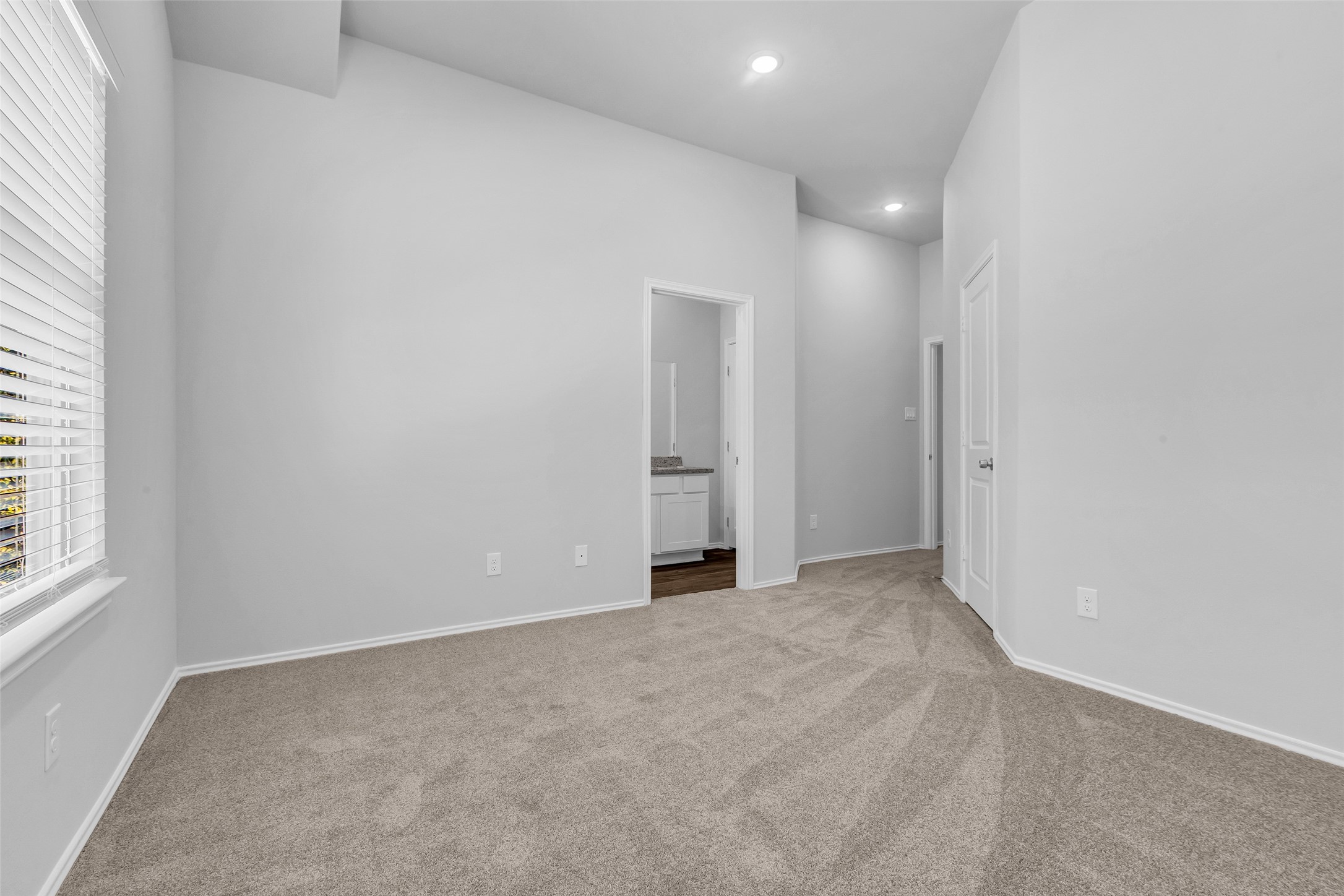 11964 Canal Street Property Photo 19
