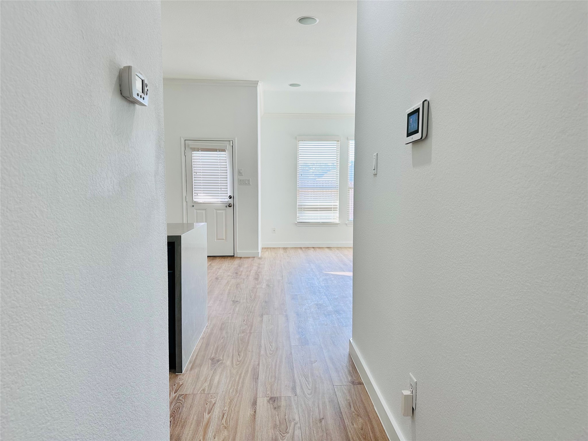 25827 Rustica Drive Property Photo 21