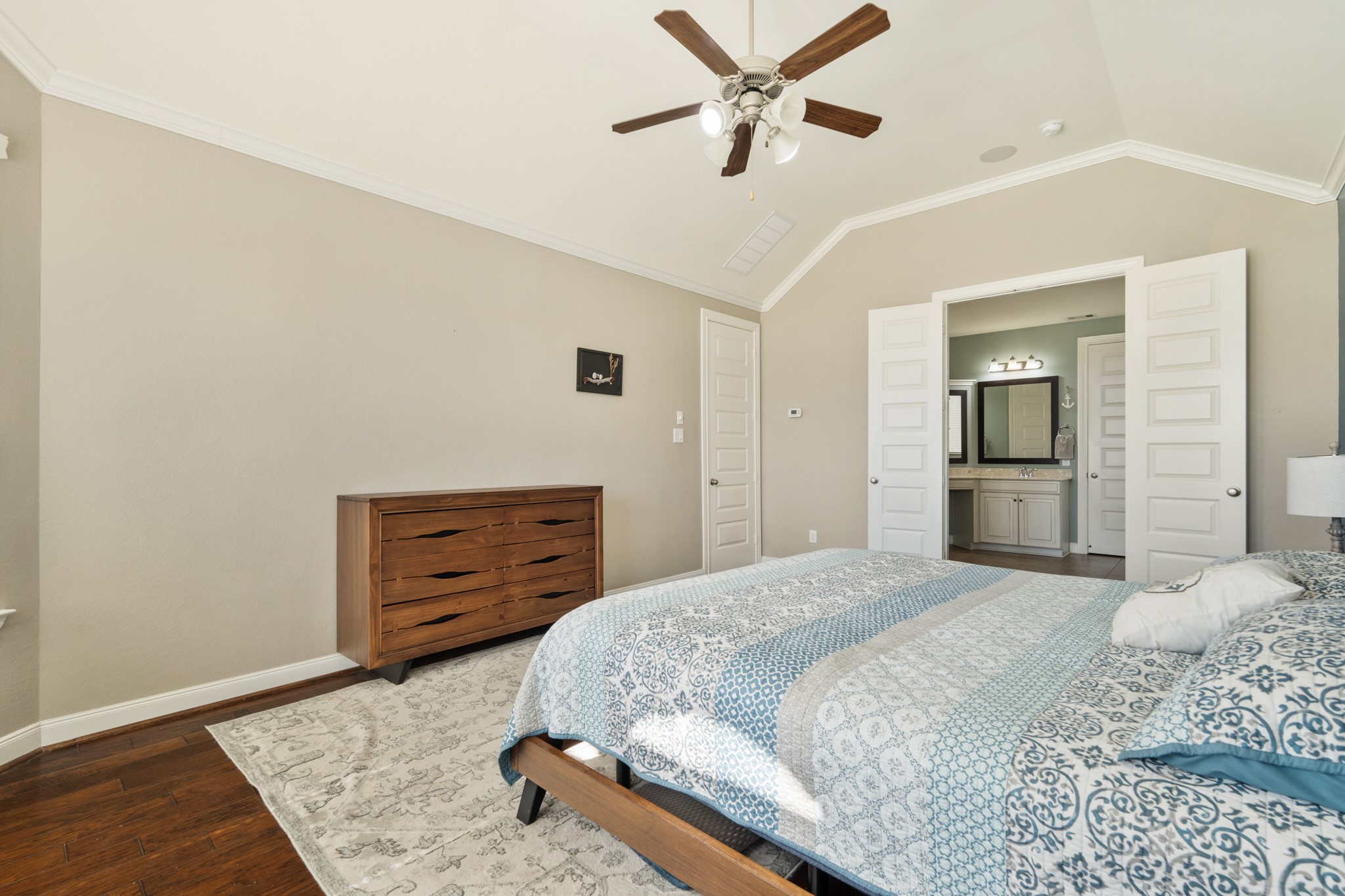 25611 Kearsley Drive Property Photo 19