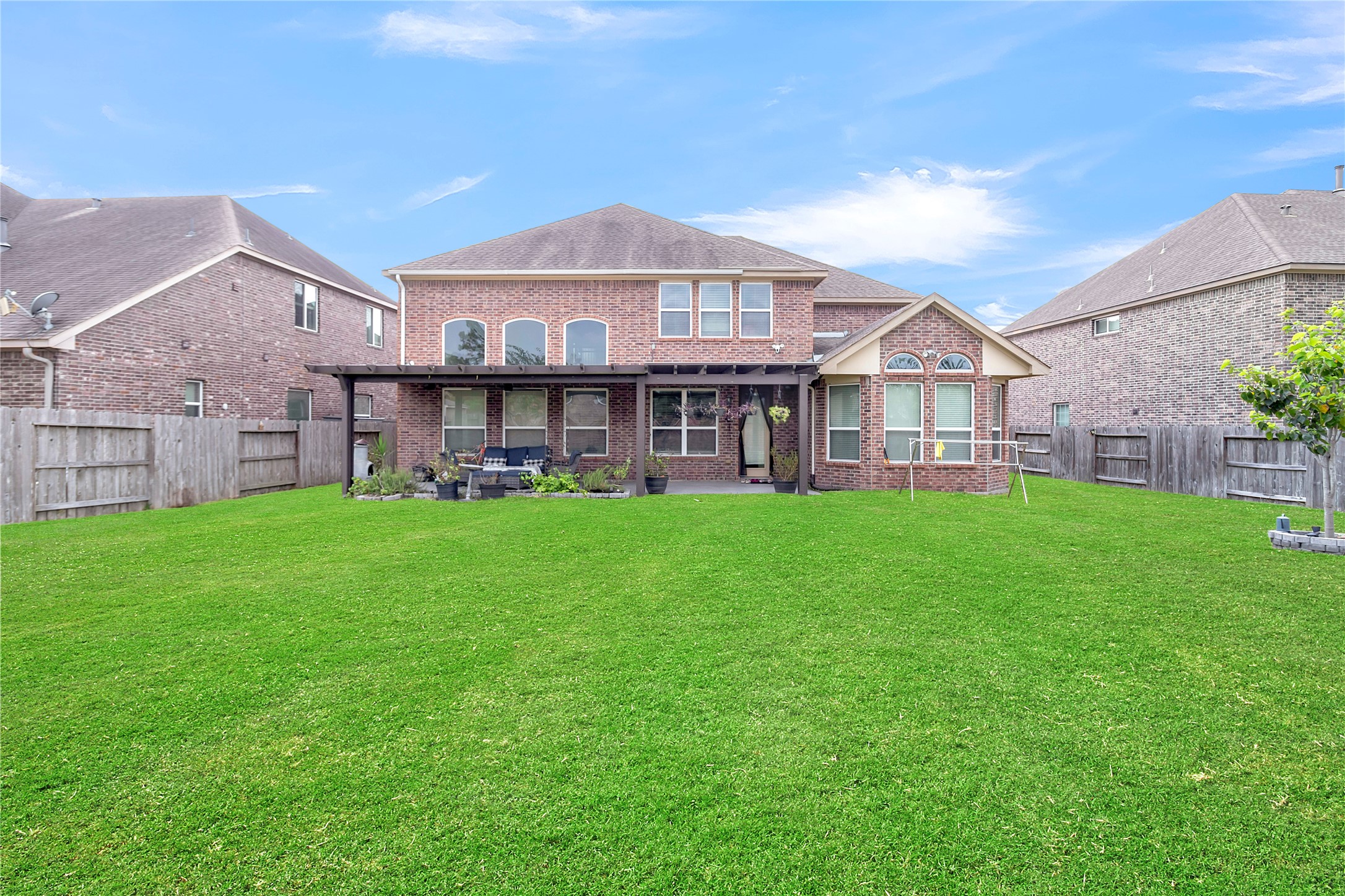 25611 Kearsley Drive Property Photo 39