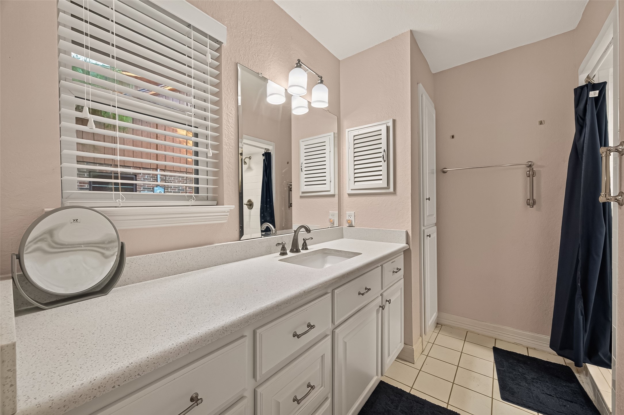 1209 Sunset Drive Property Photo 15