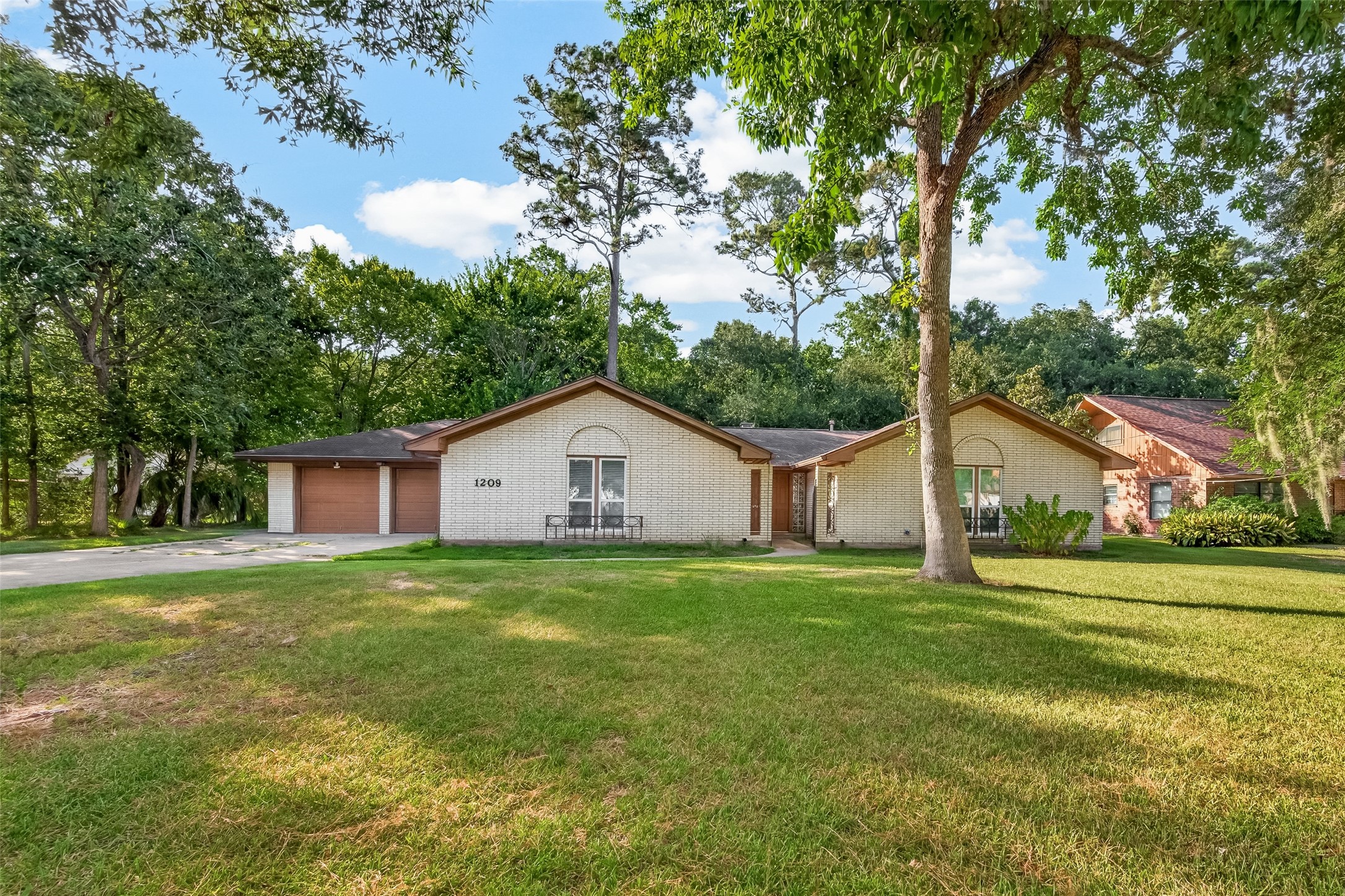 1209 Sunset Drive Property Photo 20