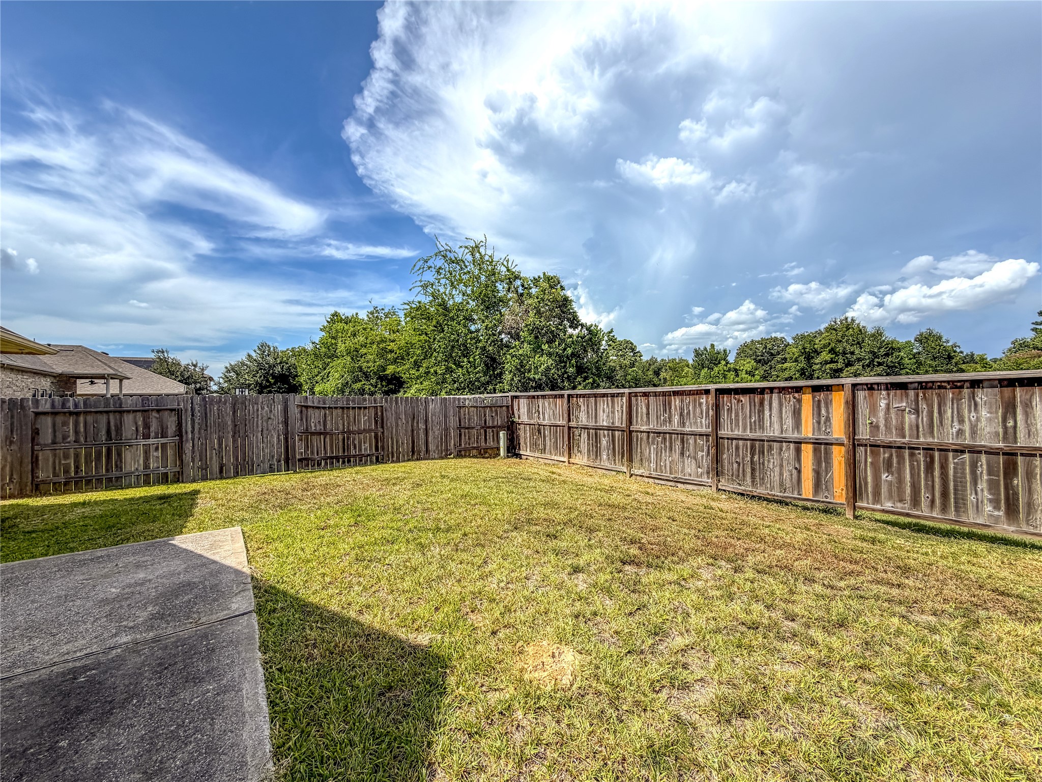 18126 Golden Falls Lane Property Photo 44