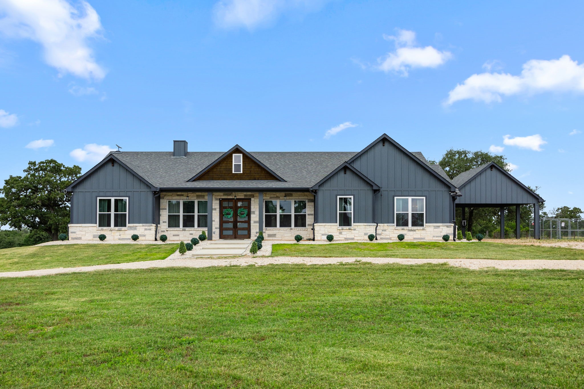 1507 Smith Rau Rd Property Photo