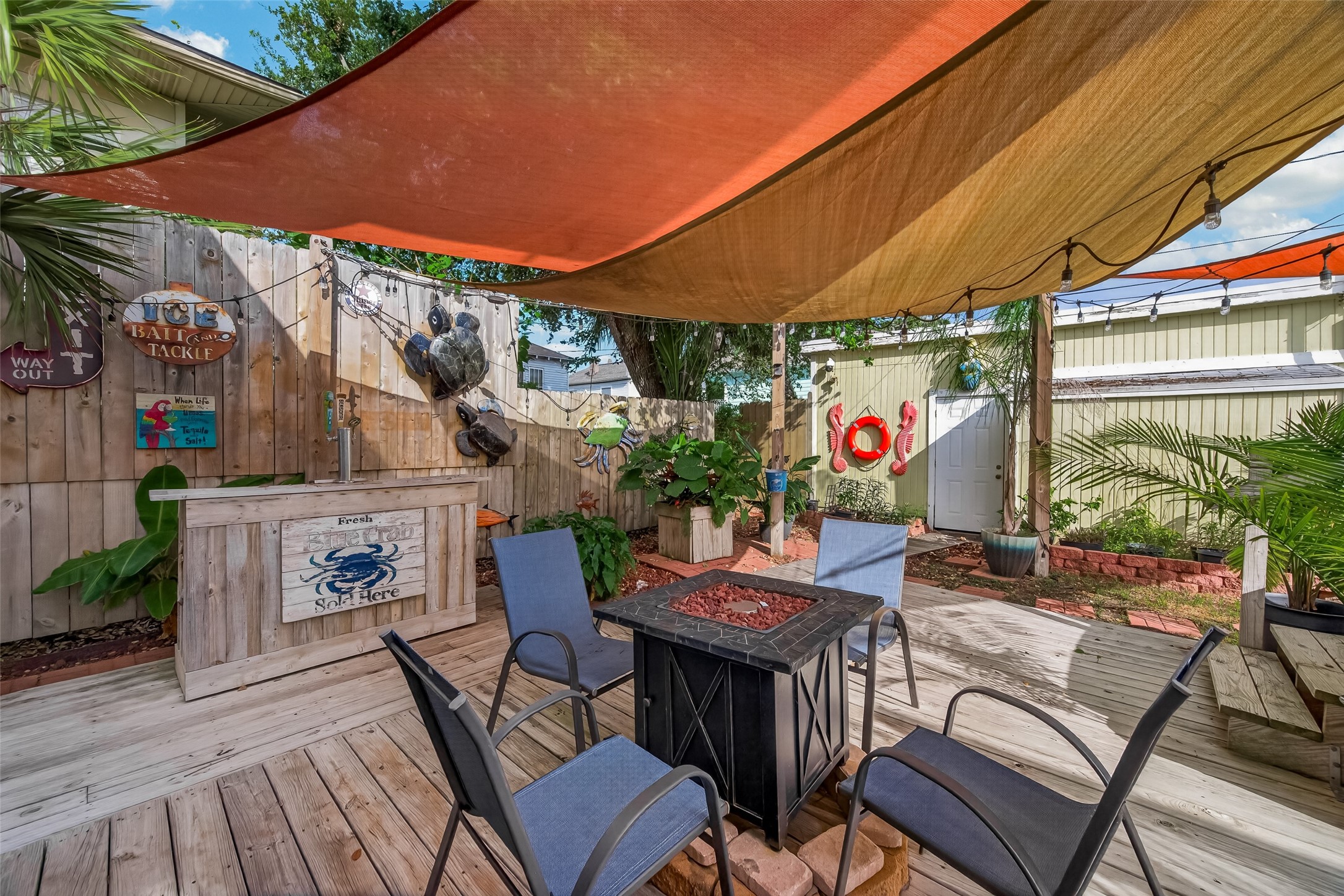 1711 Avenue M Property Photo 8