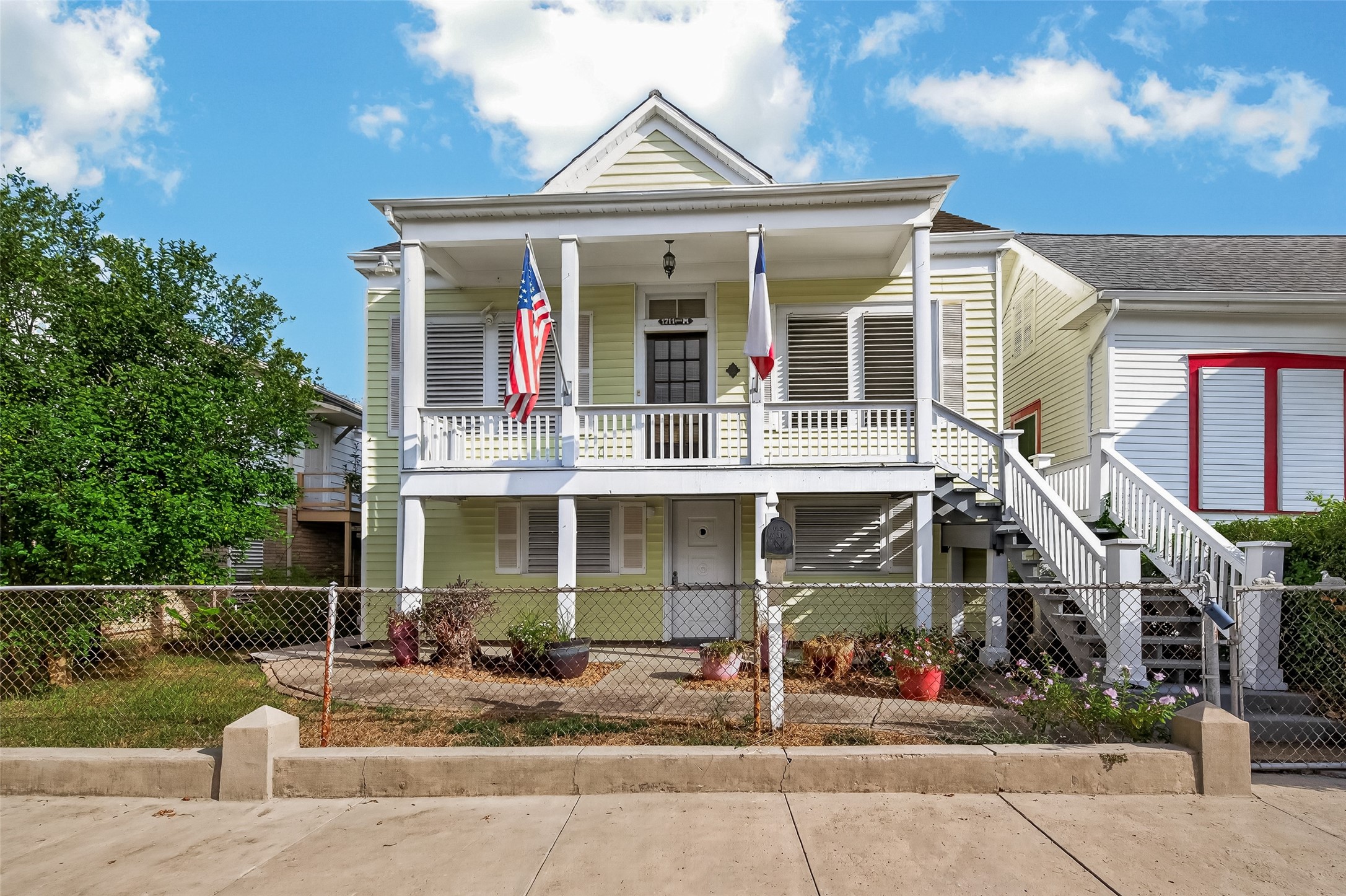 1711 Avenue M Property Photo 17
