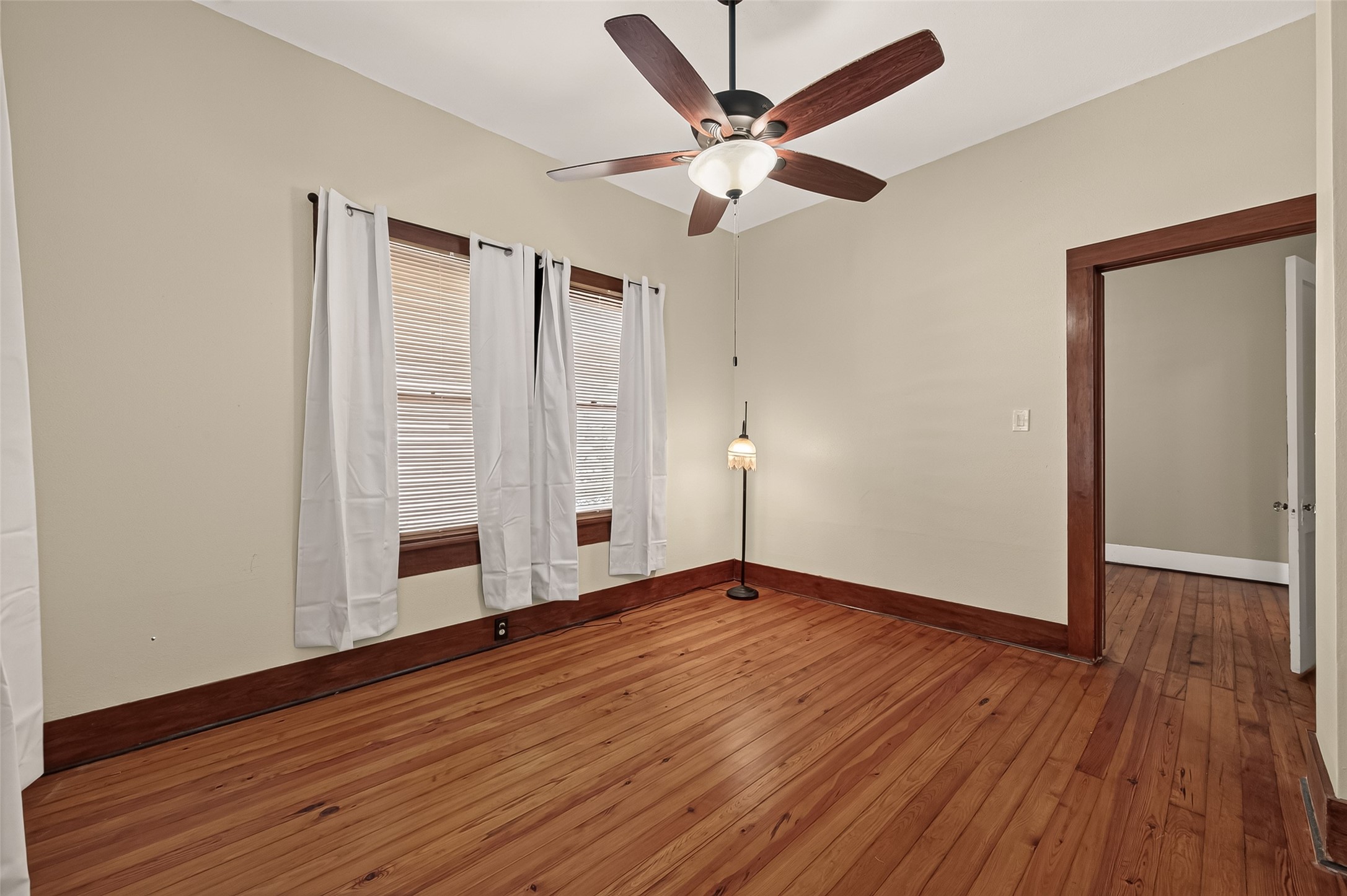 1711 Avenue M Property Photo 18