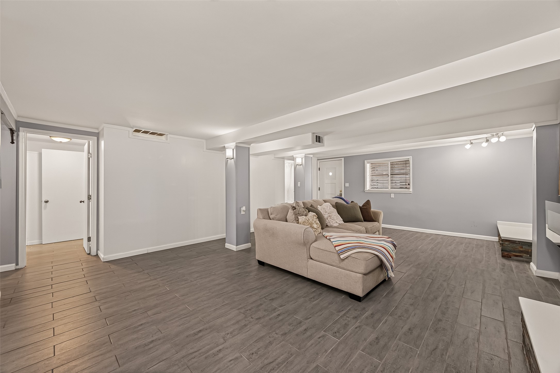 1711 Avenue M Property Photo 27