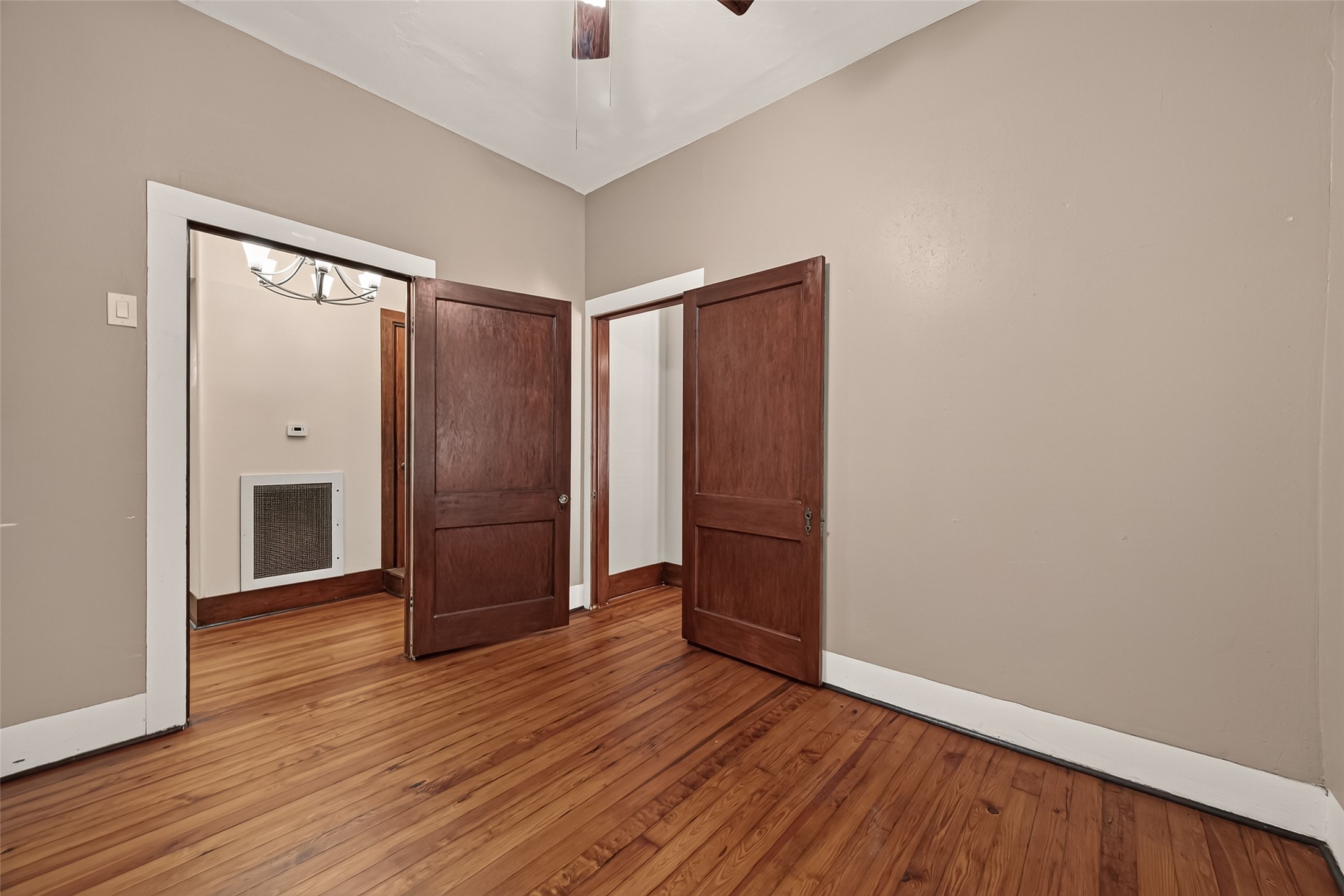 1711 Avenue M Property Photo 34
