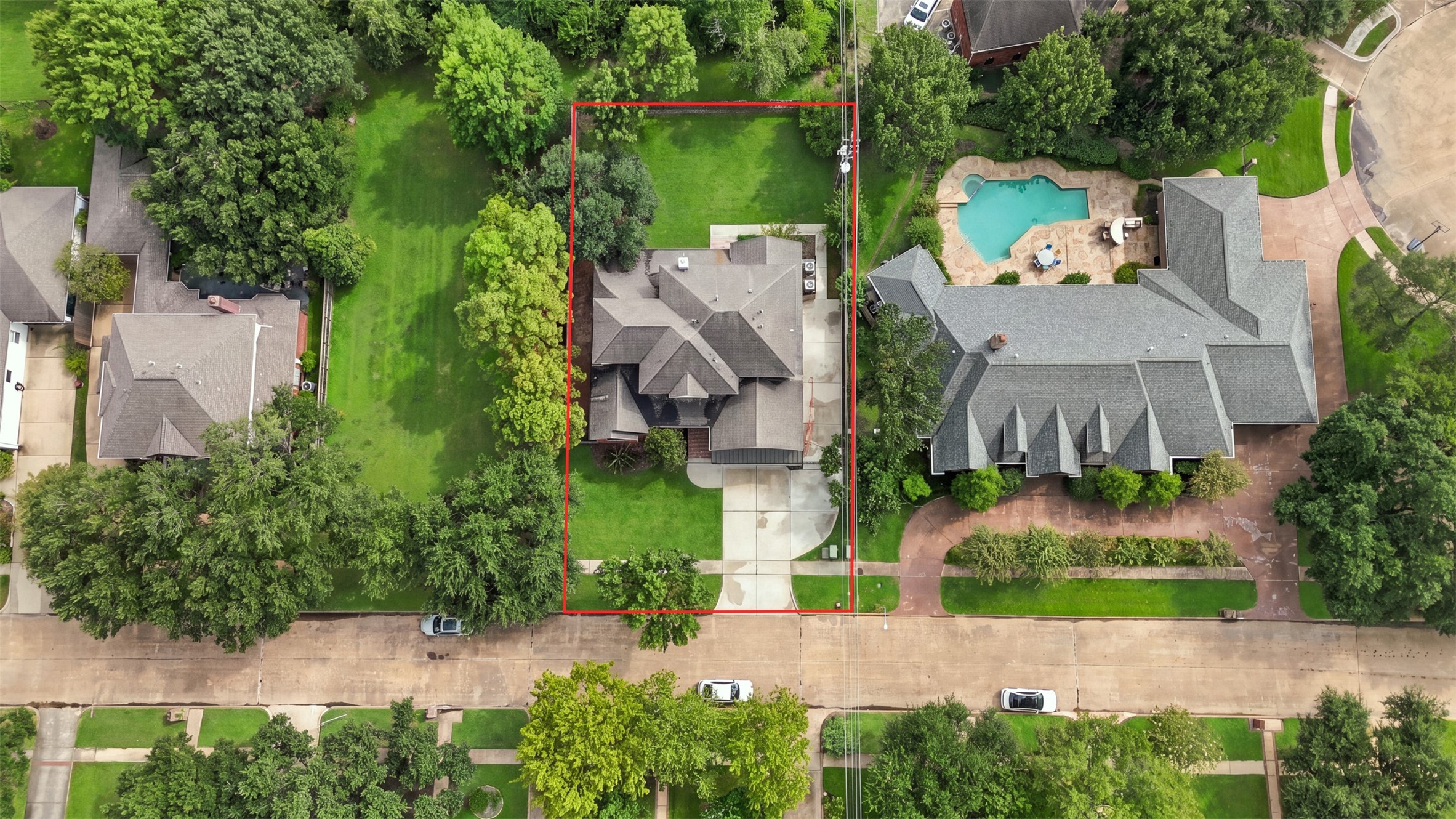 16017 Kube Court Property Photo 2