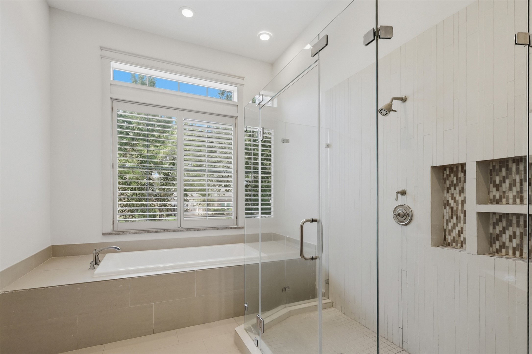 16017 Kube Court Property Photo 18