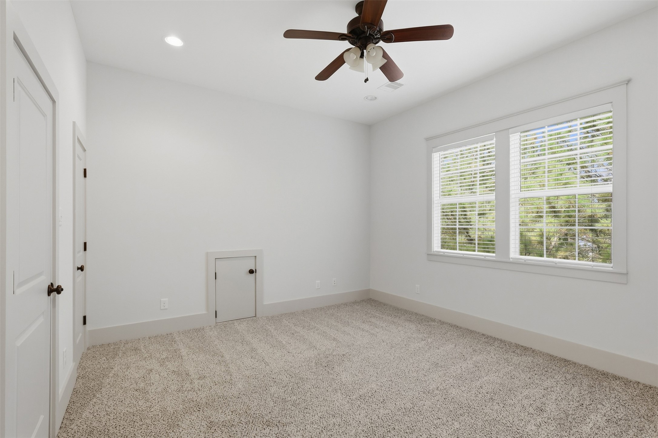 16017 Kube Court Property Photo 22