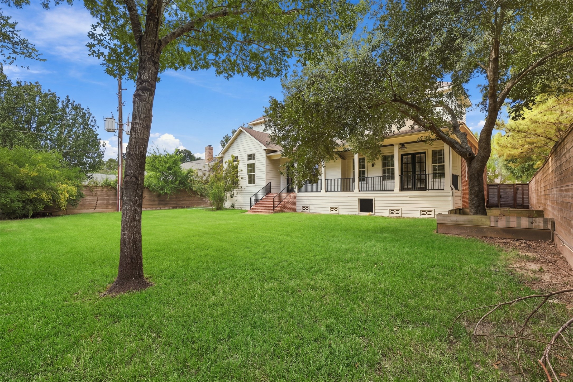 16017 Kube Court Property Photo 29