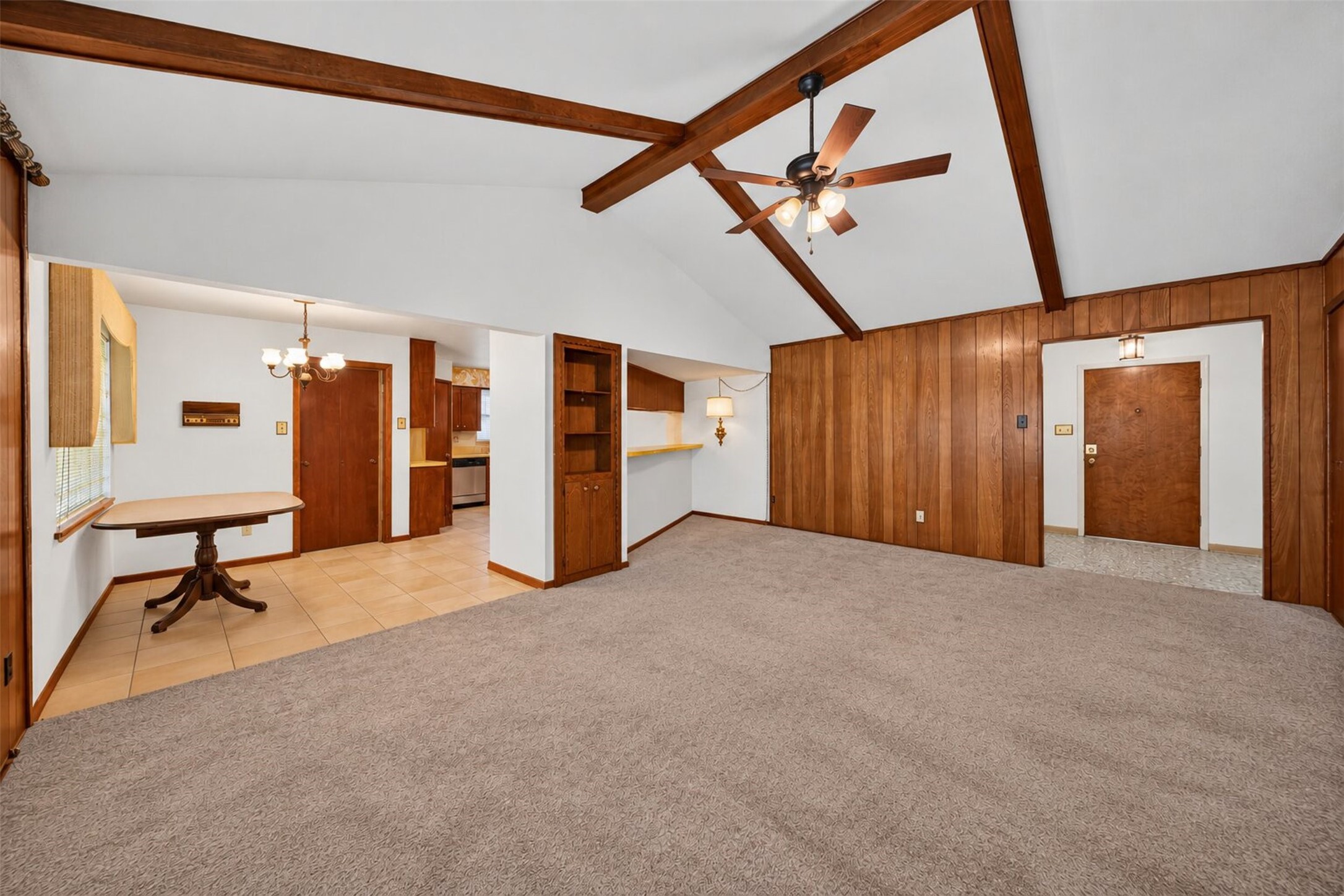 3908 Carlson Lane Property Photo 16