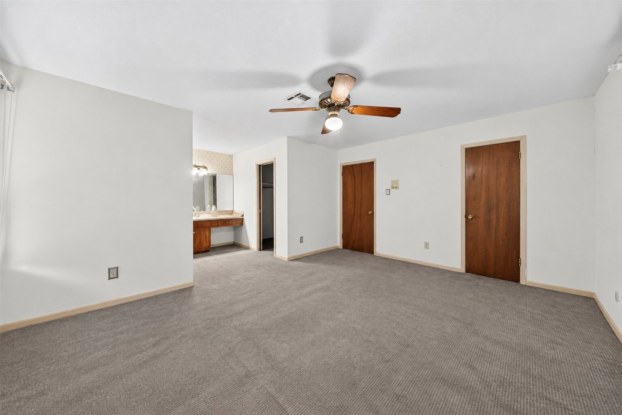 3908 Carlson Lane Property Photo 23