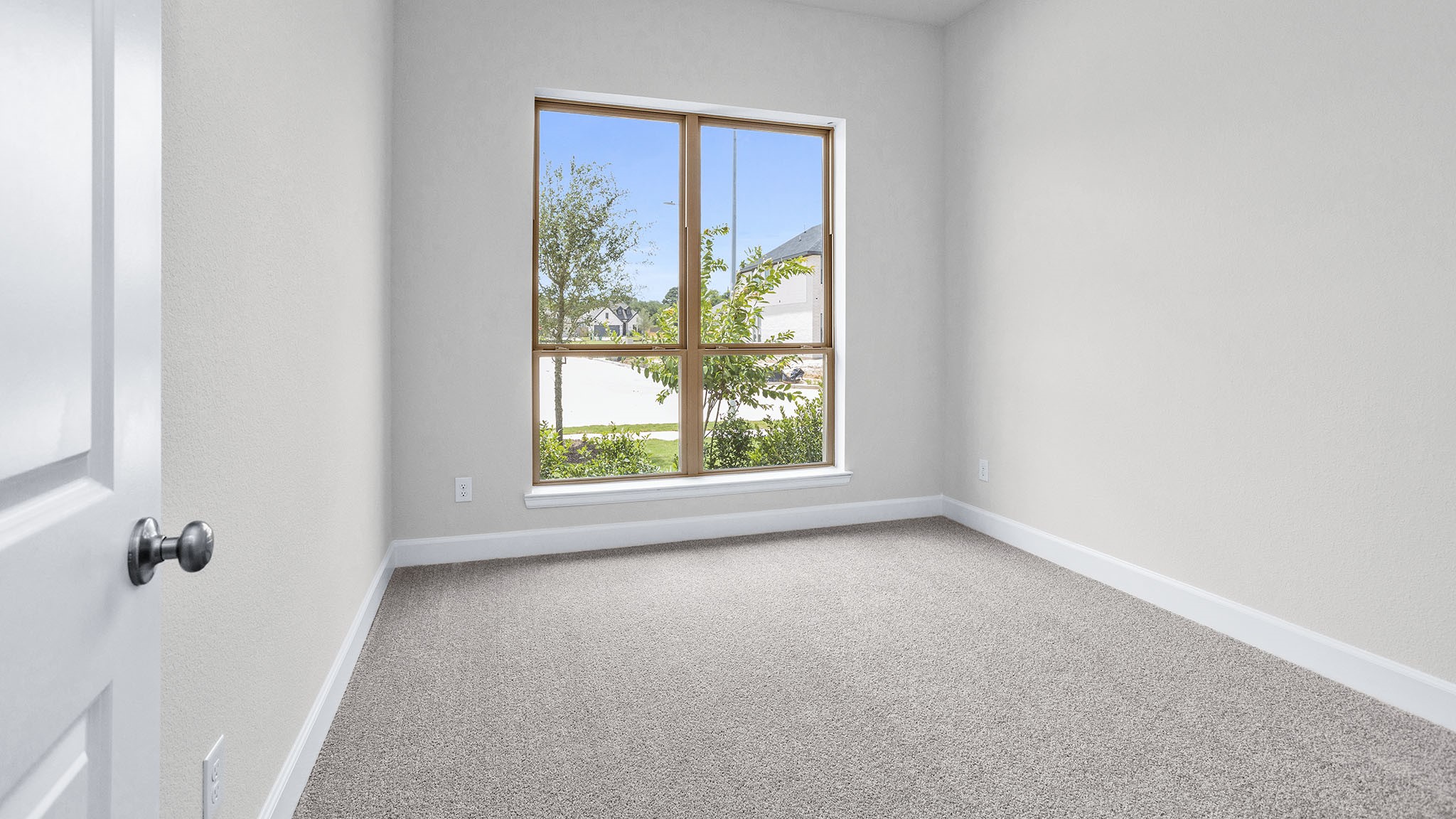 18634 Sweet Basil Drive Property Photo 13