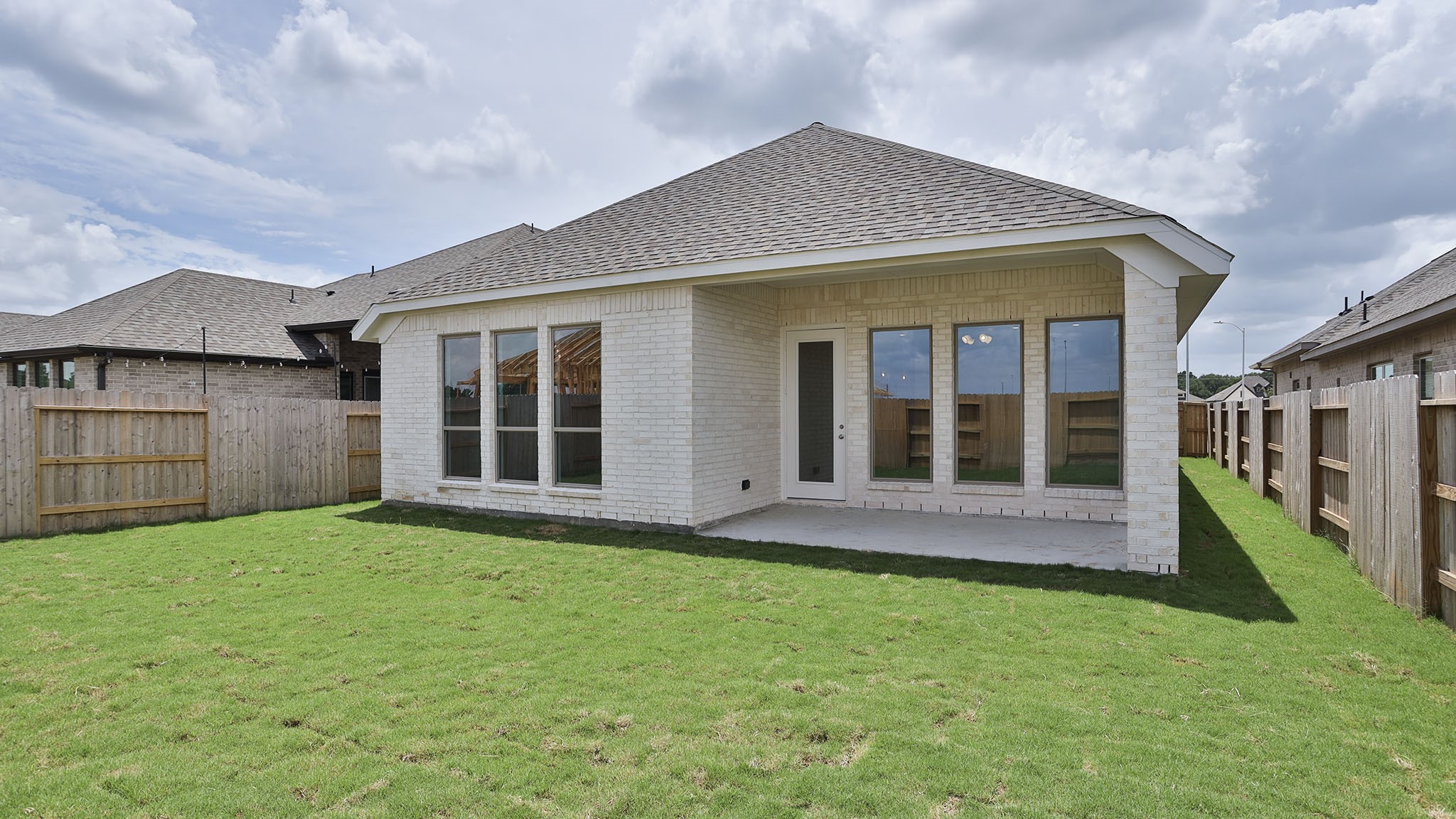 18634 Sweet Basil Drive Property Photo 16