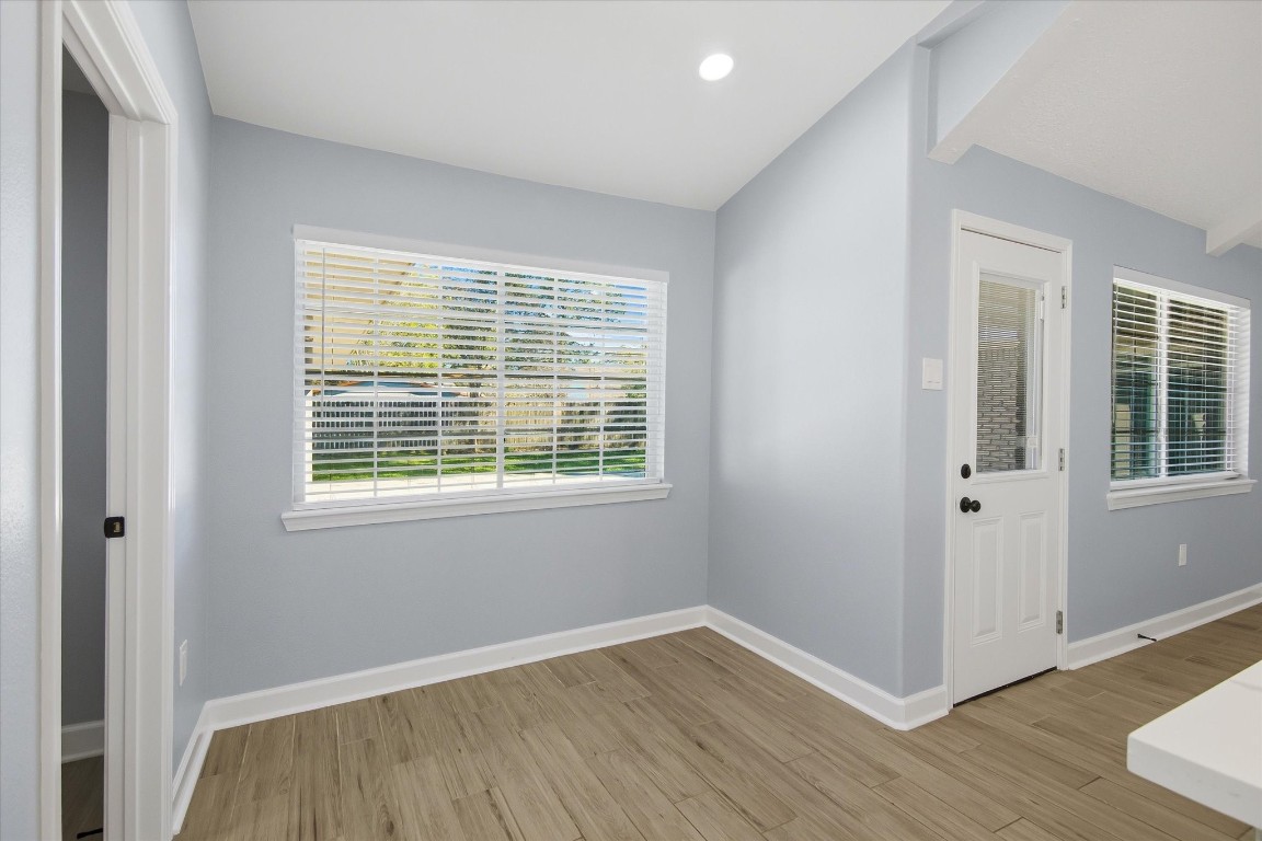 5006 Homewood Lane Property Photo 14