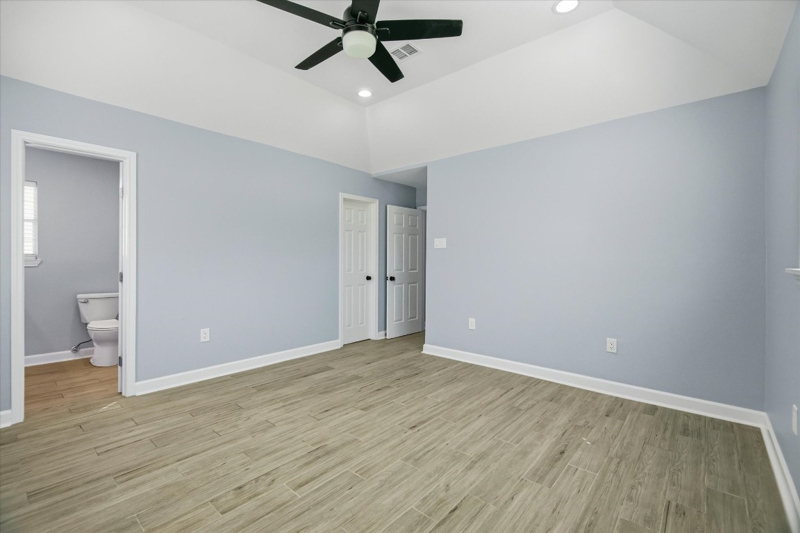 5006 Homewood Lane Property Photo 25