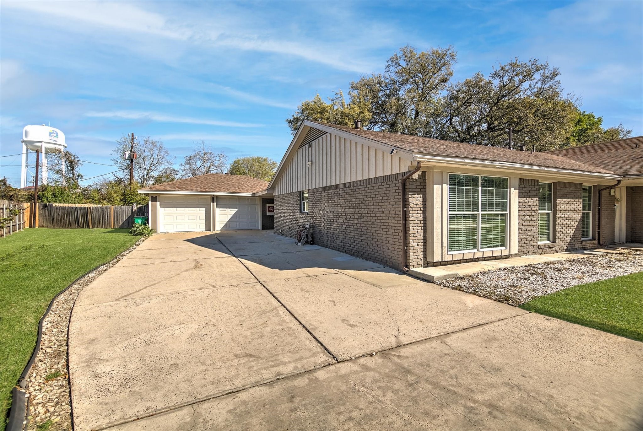 5006 Homewood Lane Property Photo 43