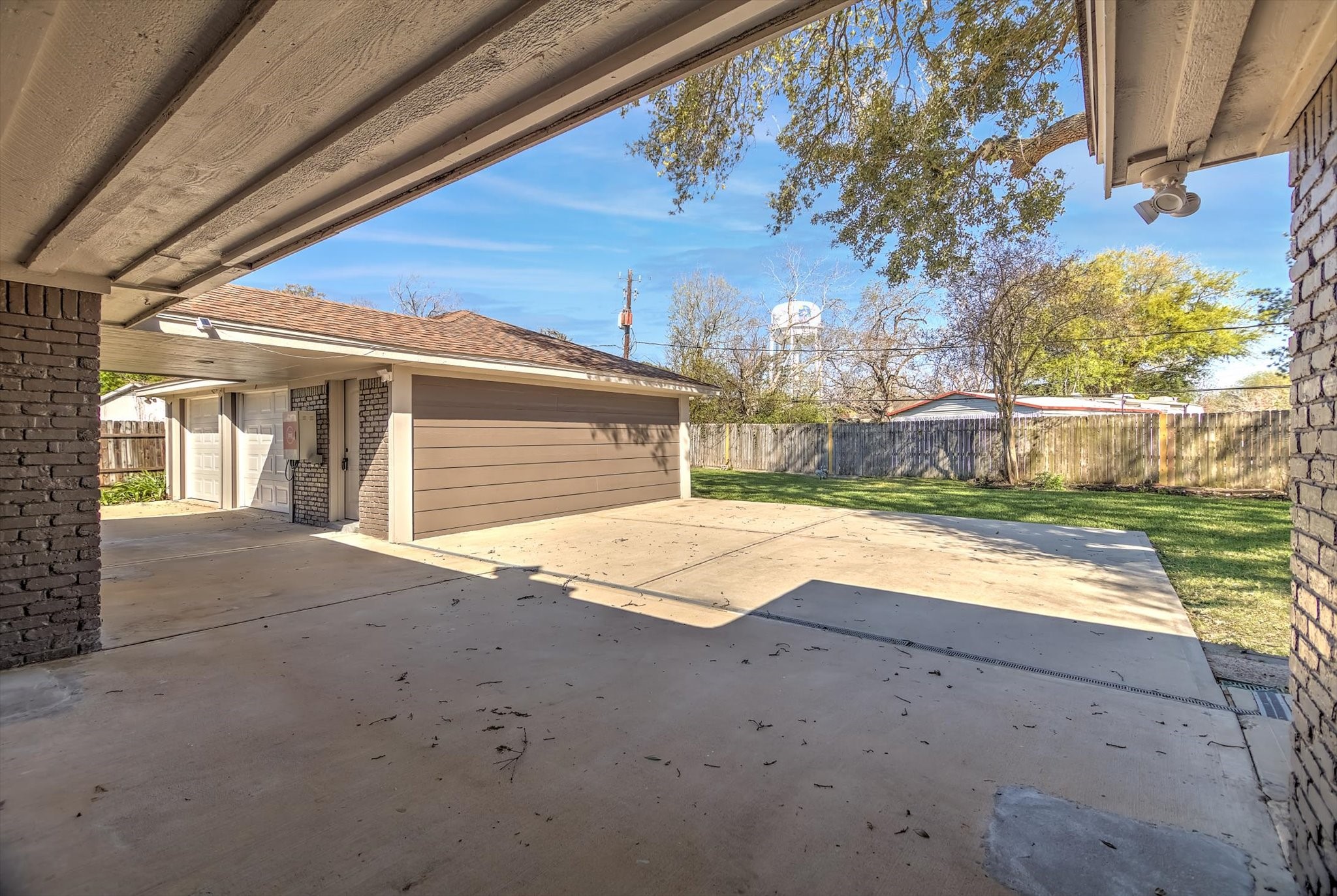 5006 Homewood Lane Property Photo 45