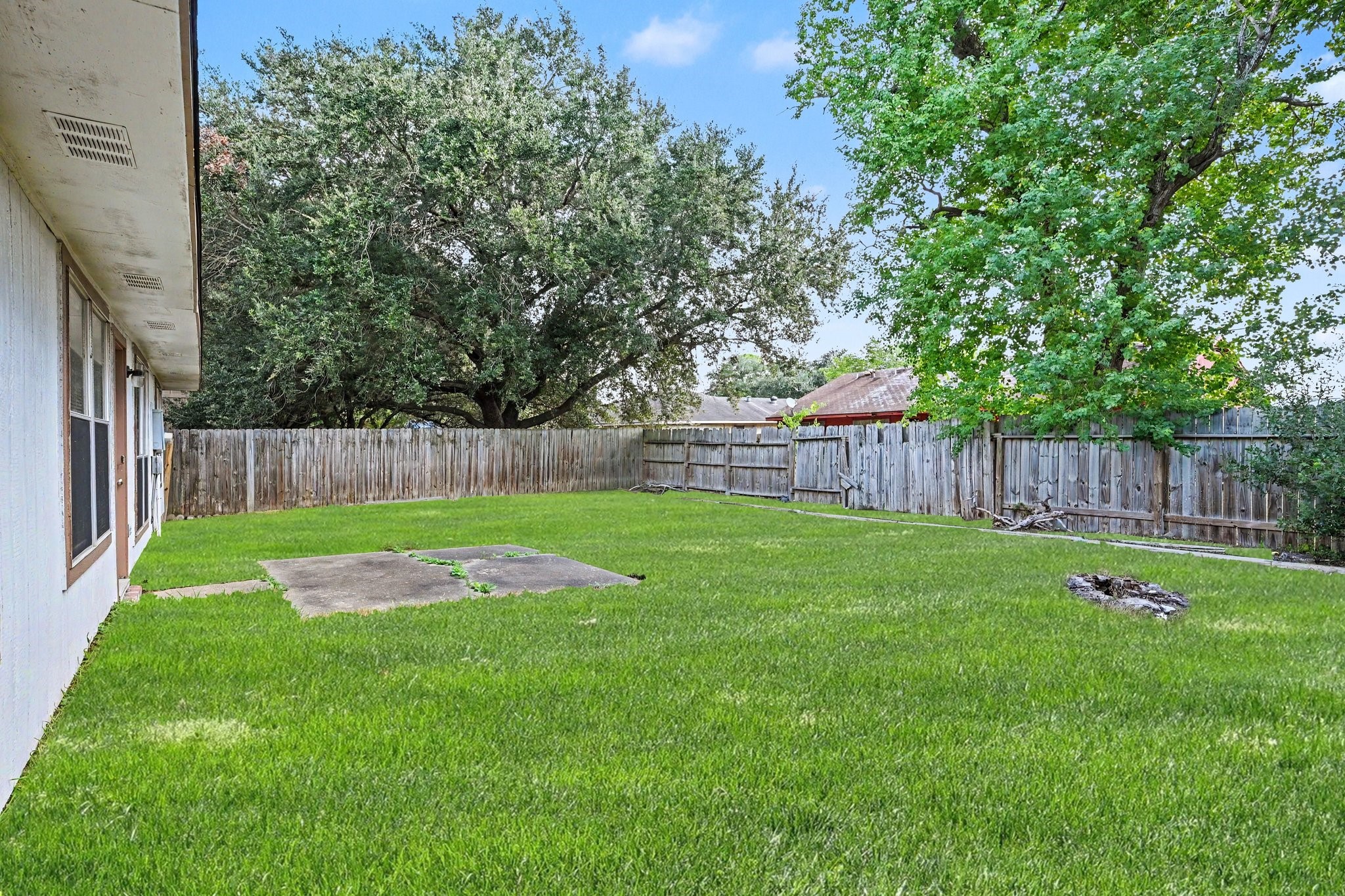 2015 Highcrest Drive Property Photo 26