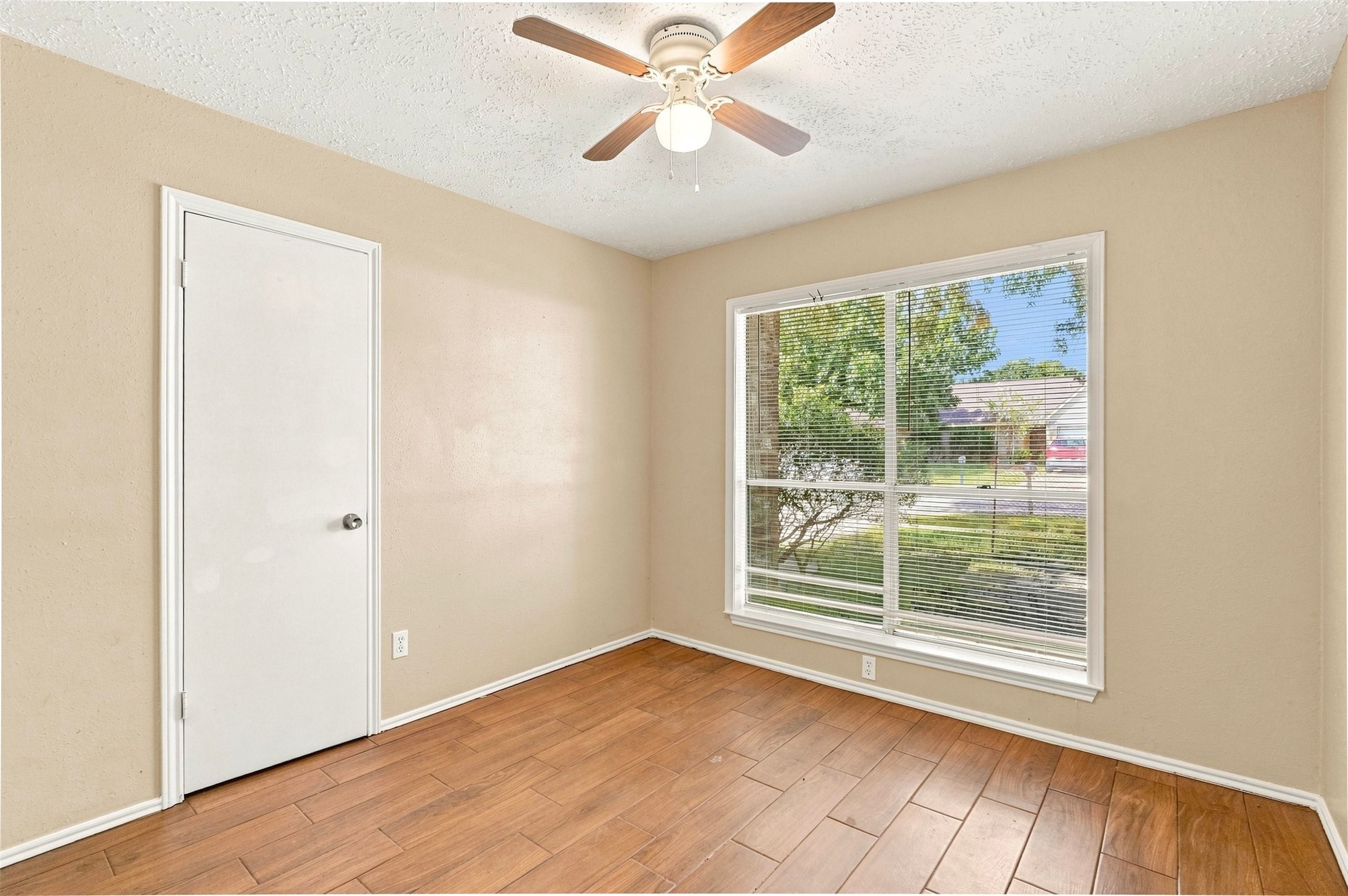 19315 Spanish Needle Drive Property Photo 15