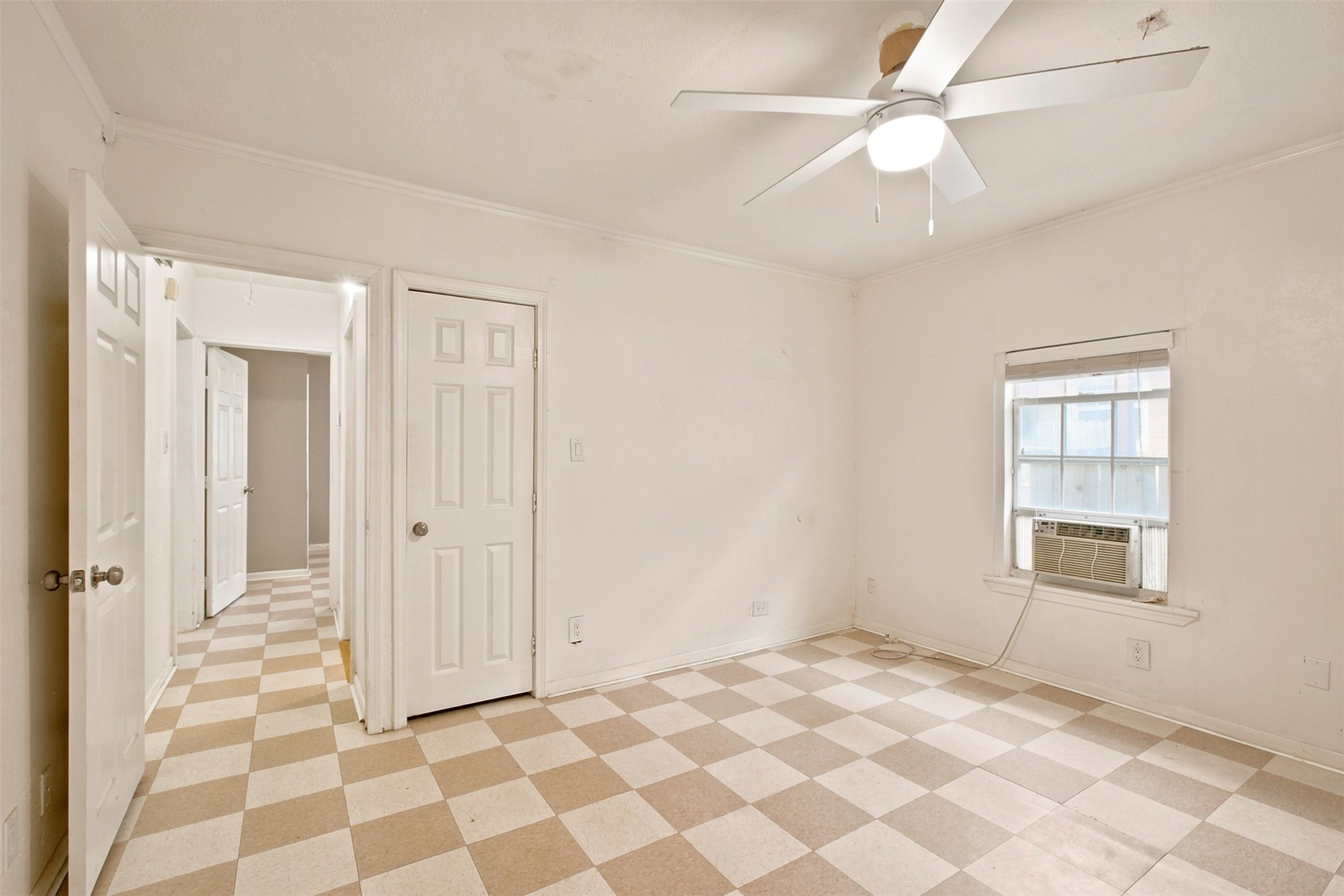 5005 Lyons Avenue Property Photo 18