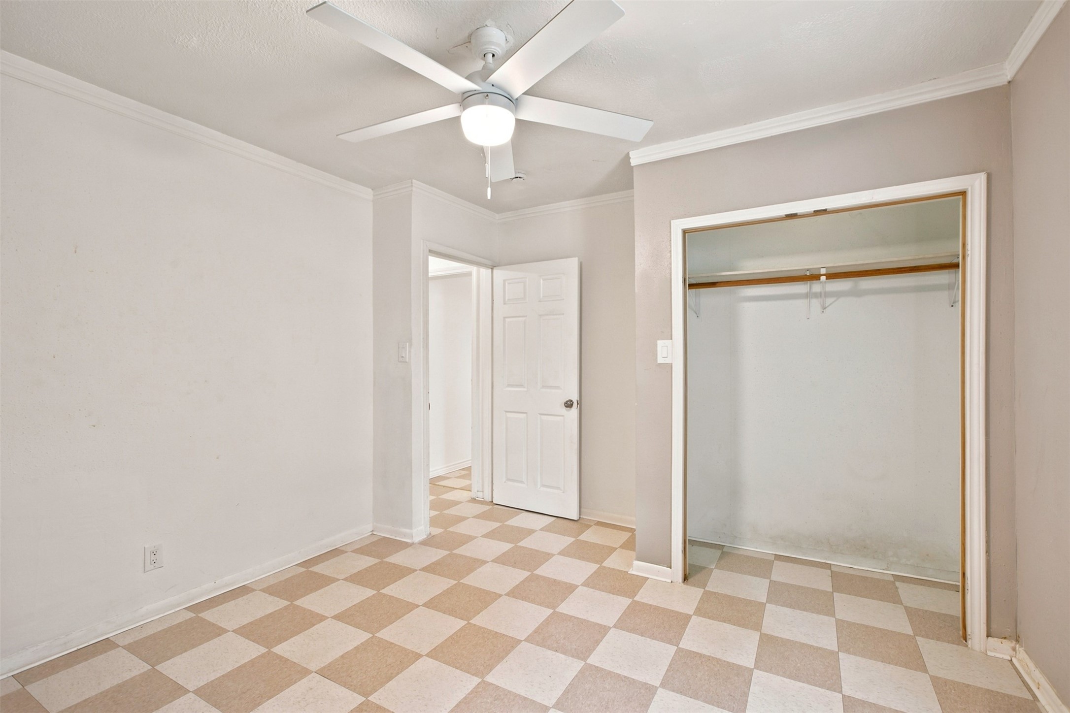 5005 Lyons Avenue Property Photo 19