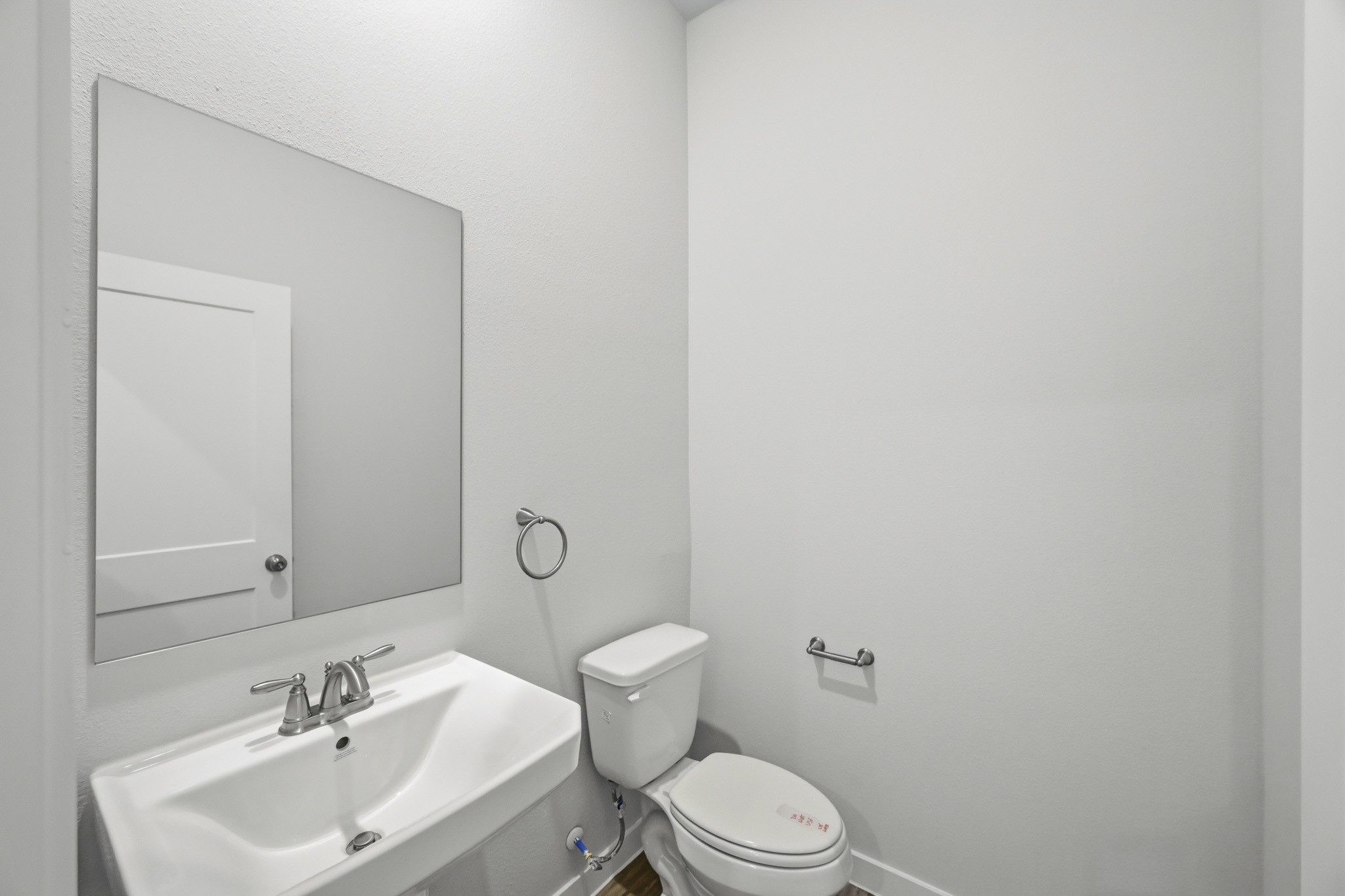 21106 Armstrong County Drive Property Photo 8
