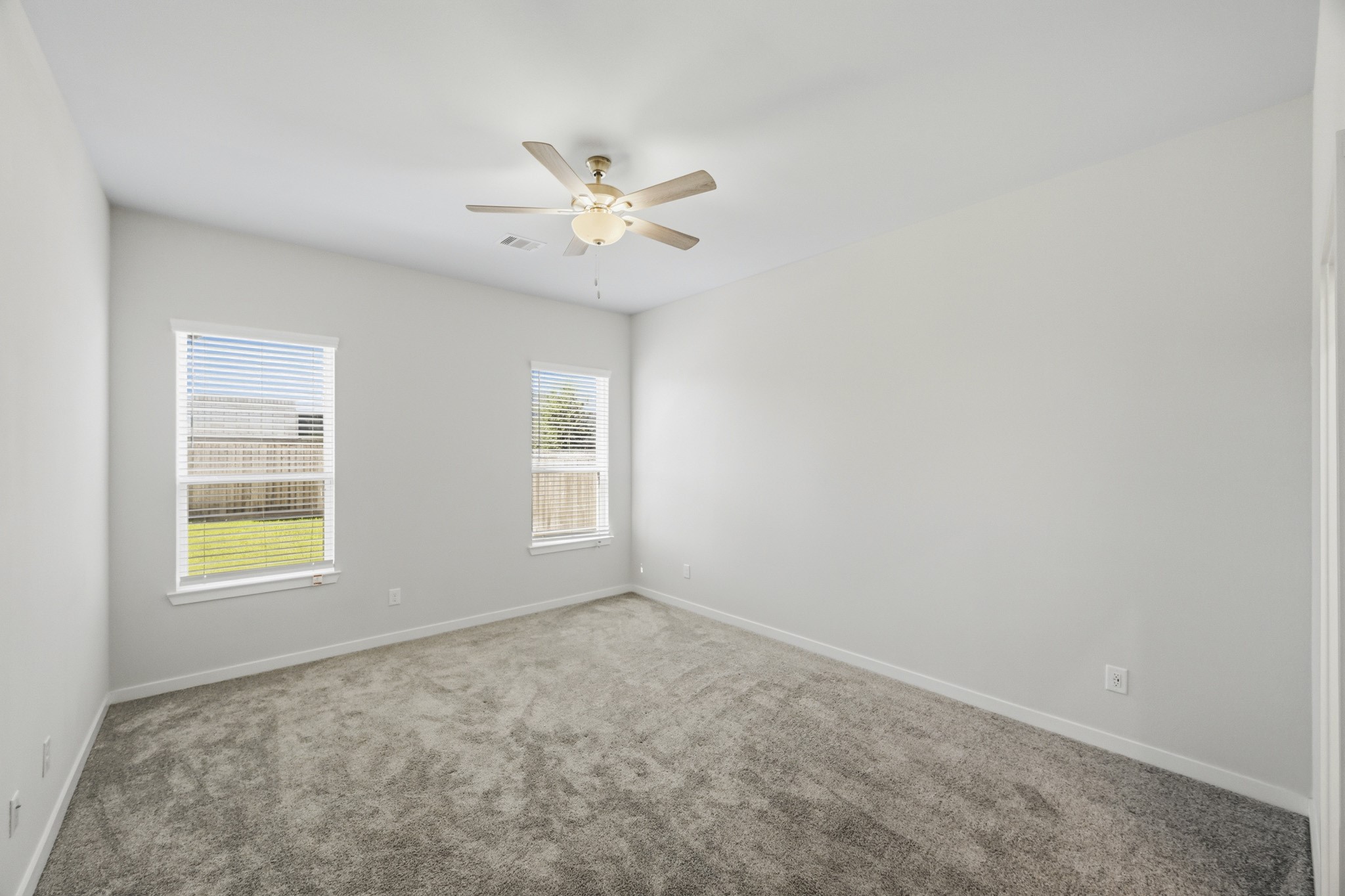 21106 Armstrong County Drive Property Photo 10