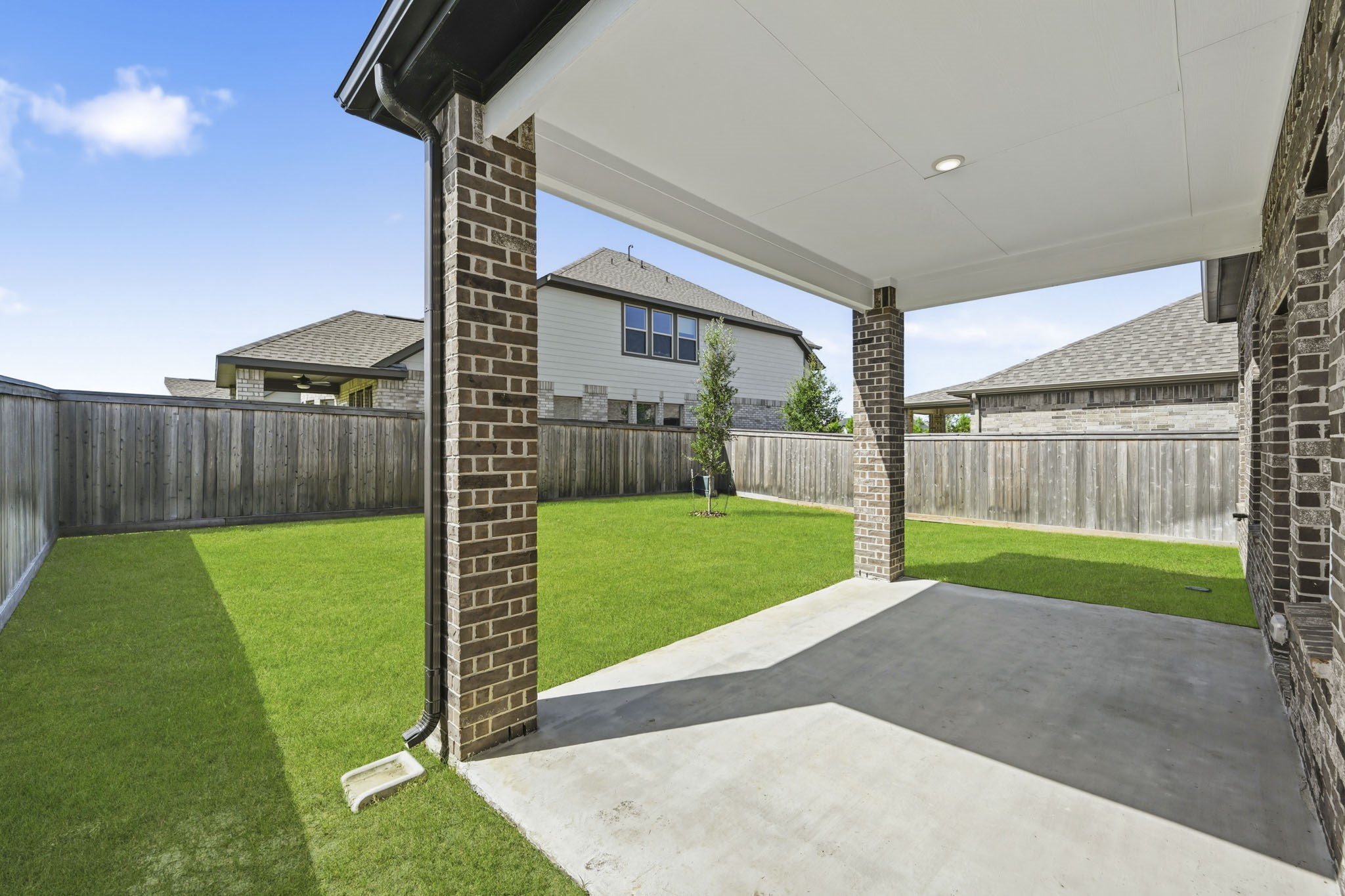21106 Armstrong County Drive Property Photo 28
