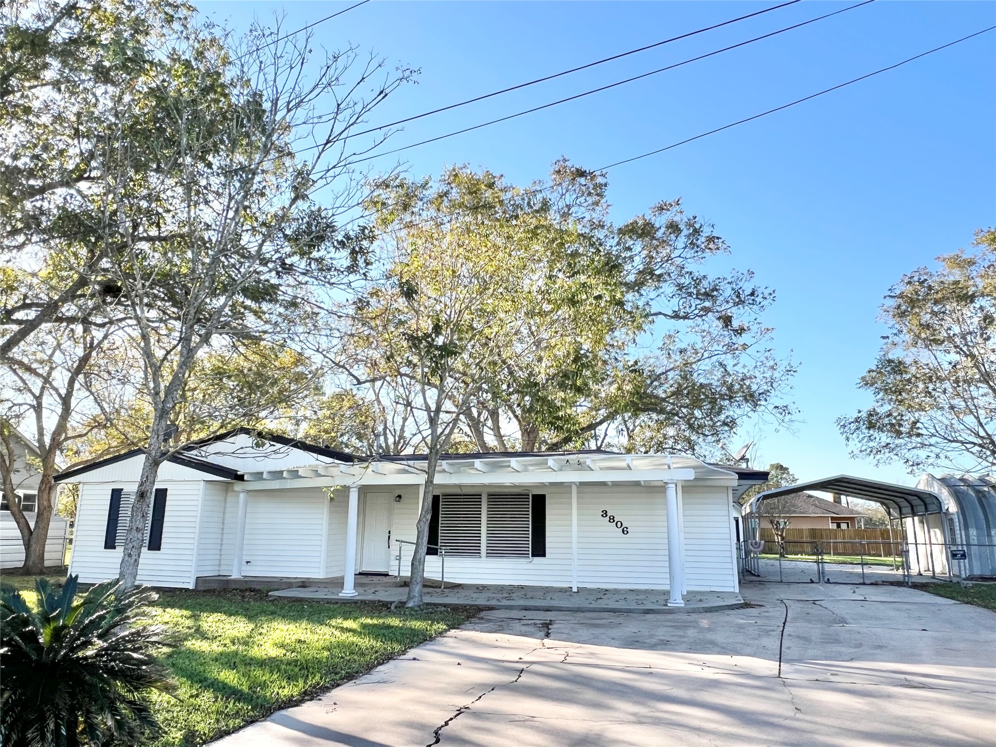 3806 Peck Street Property Photo 2