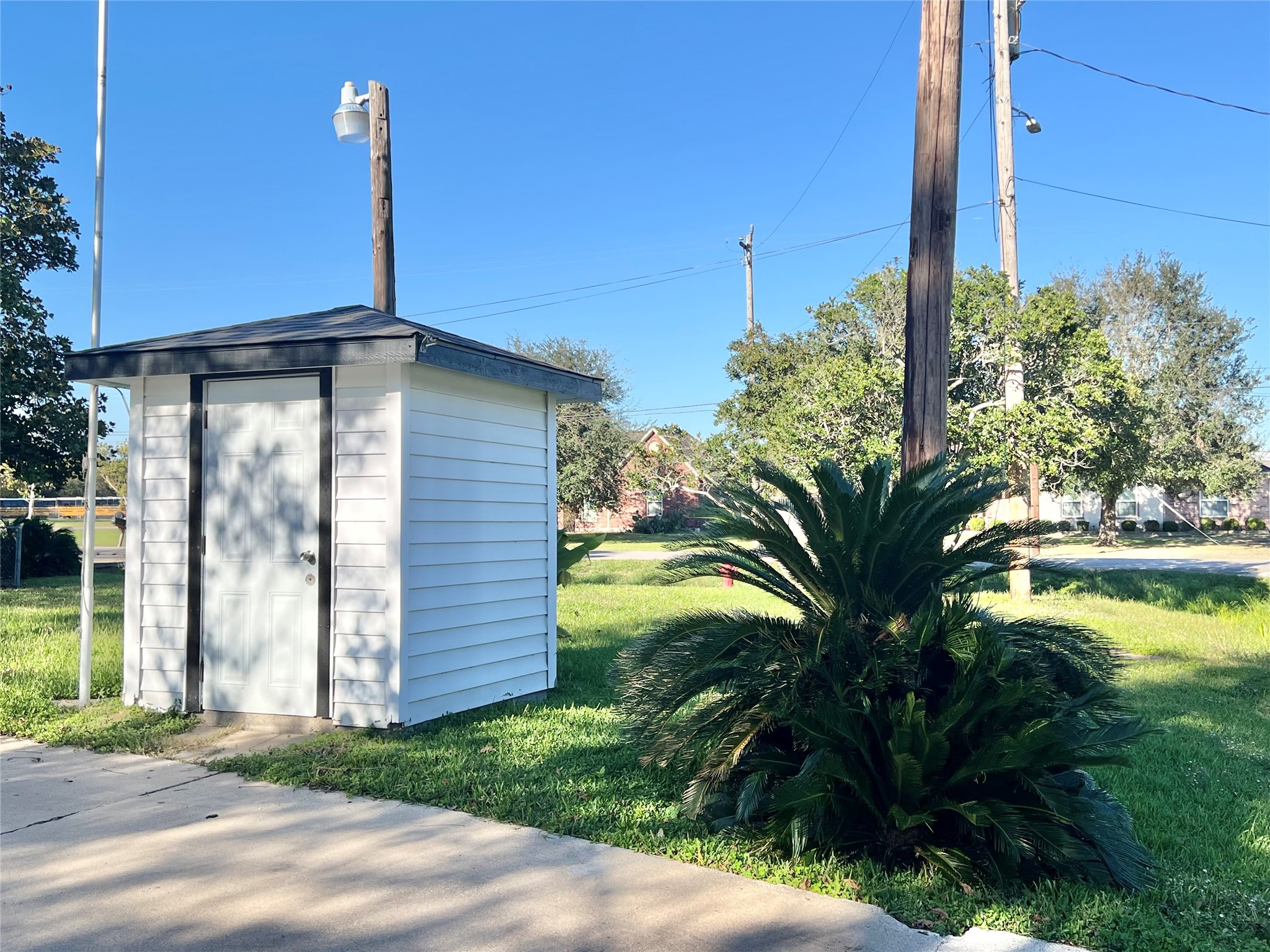 3806 Peck Street Property Photo 13