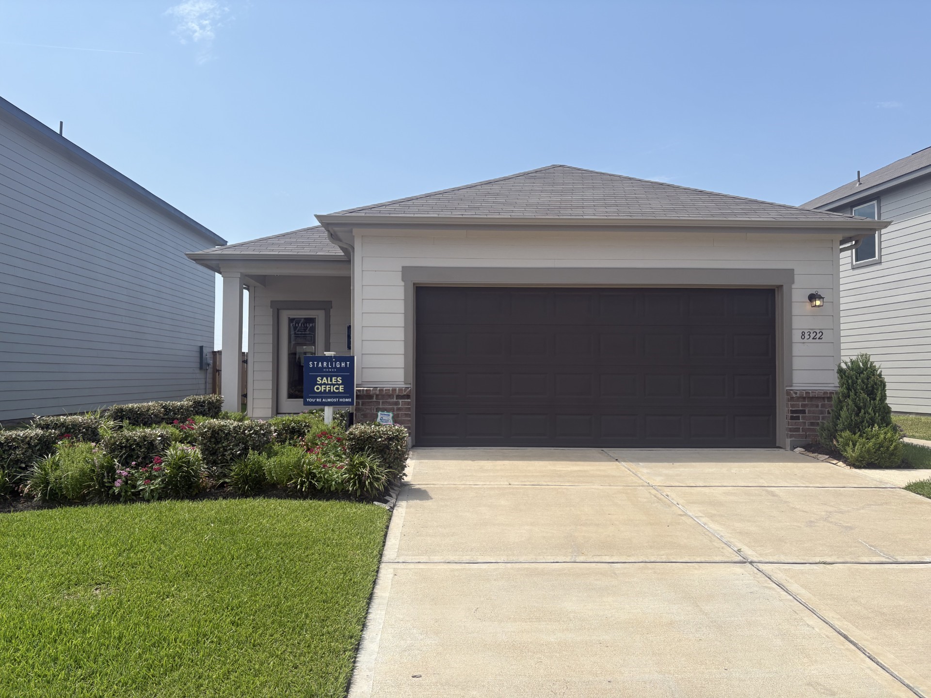 8322 Vacek Crossing Way Property Photo 1