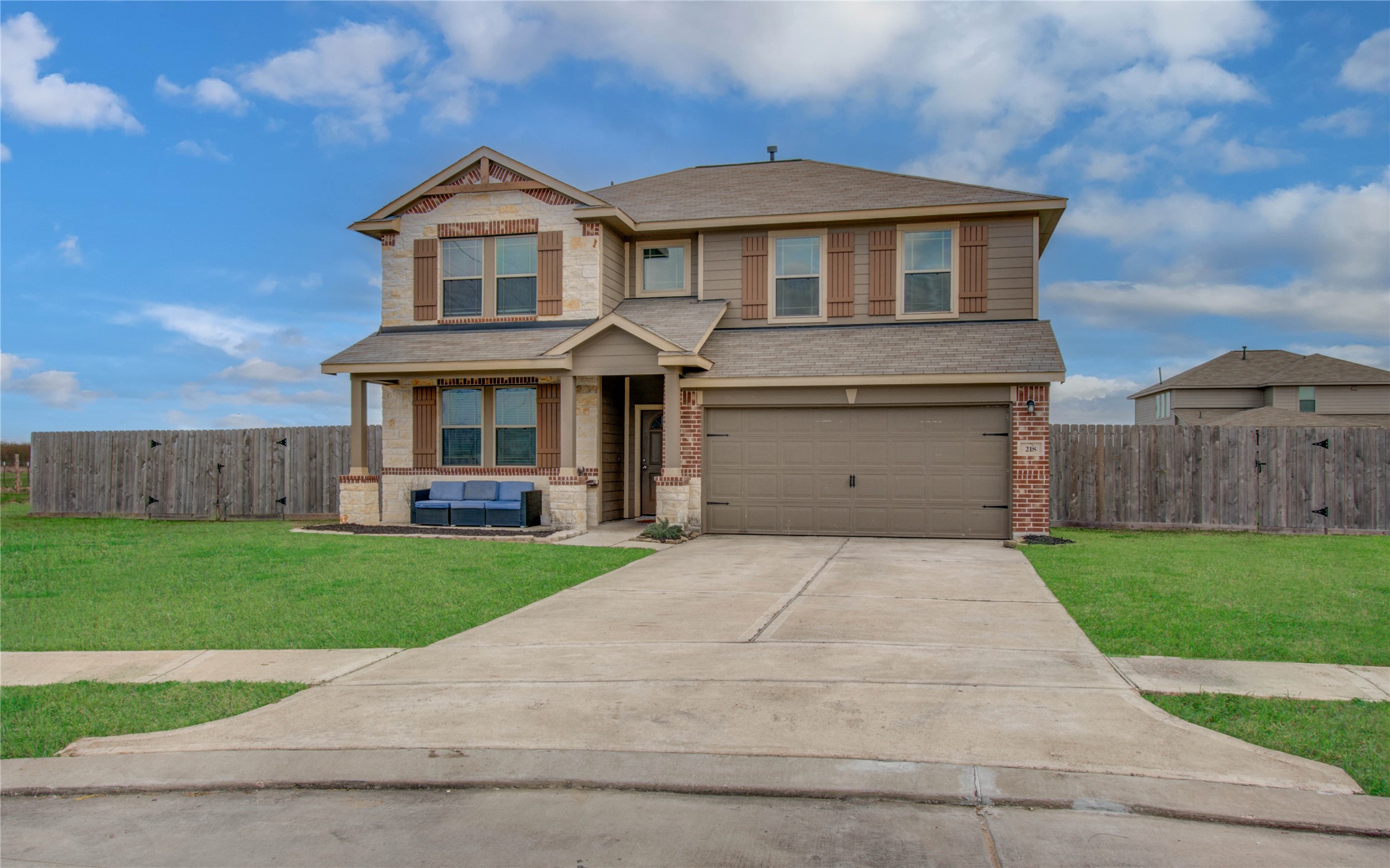 218 White Wing Lane Property Photo 1