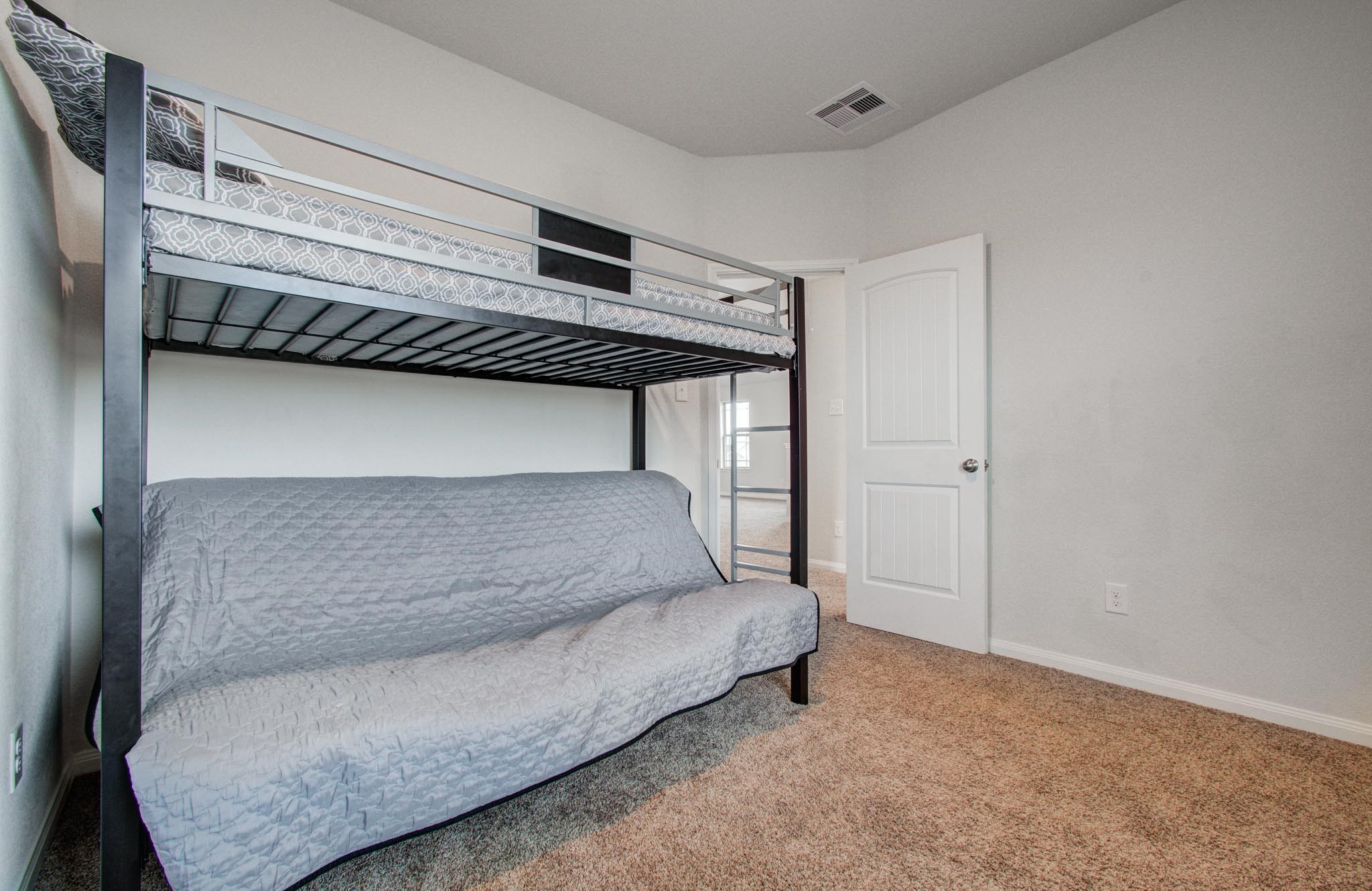 218 White Wing Lane Property Photo 17