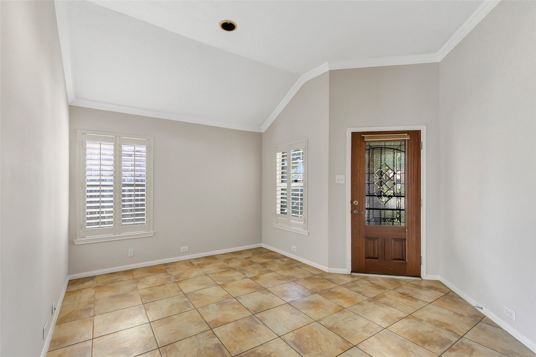 16002 Ne Sonoma Park Drive Property Photo 5
