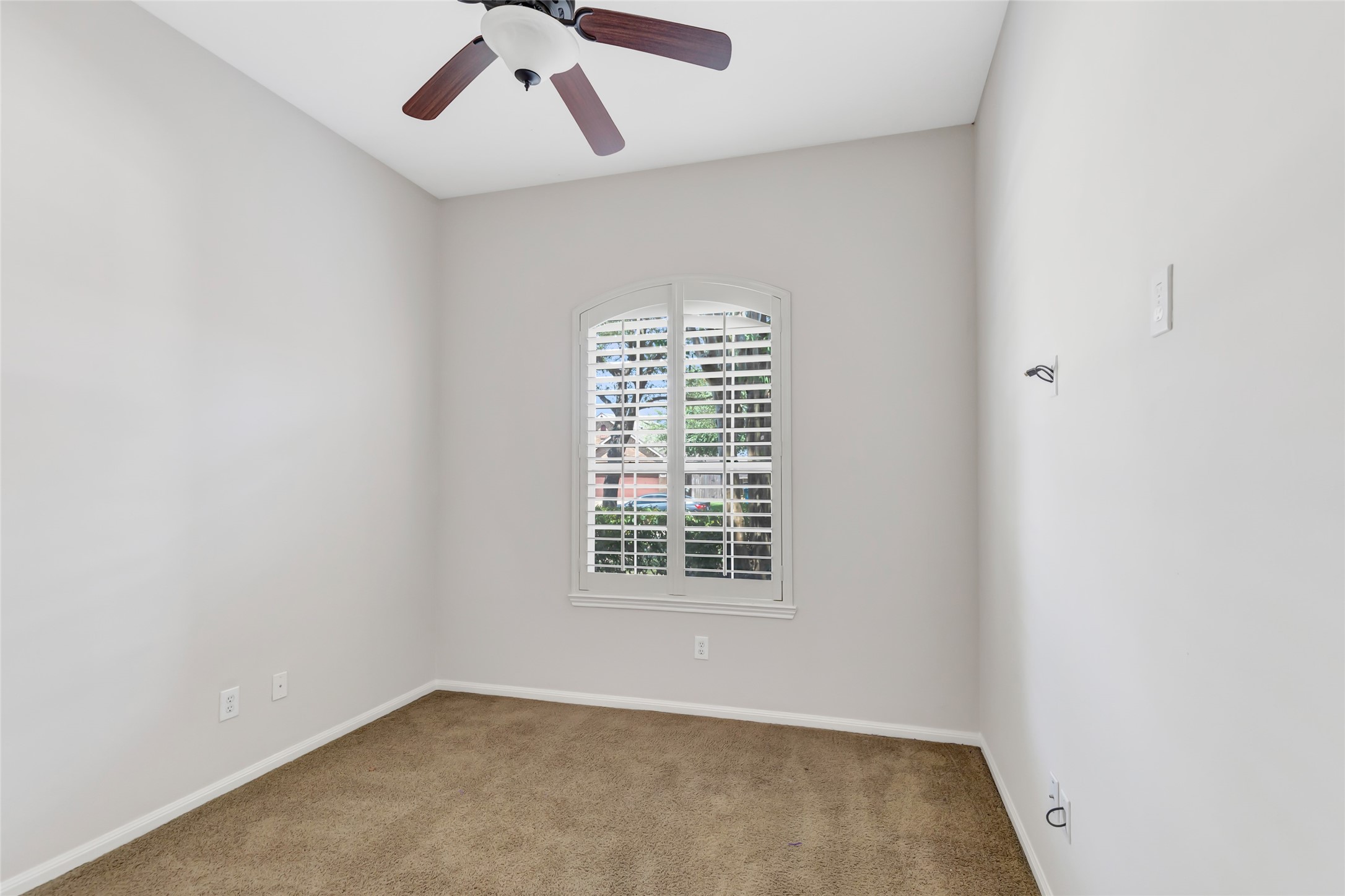 16002 Ne Sonoma Park Drive Property Photo 23