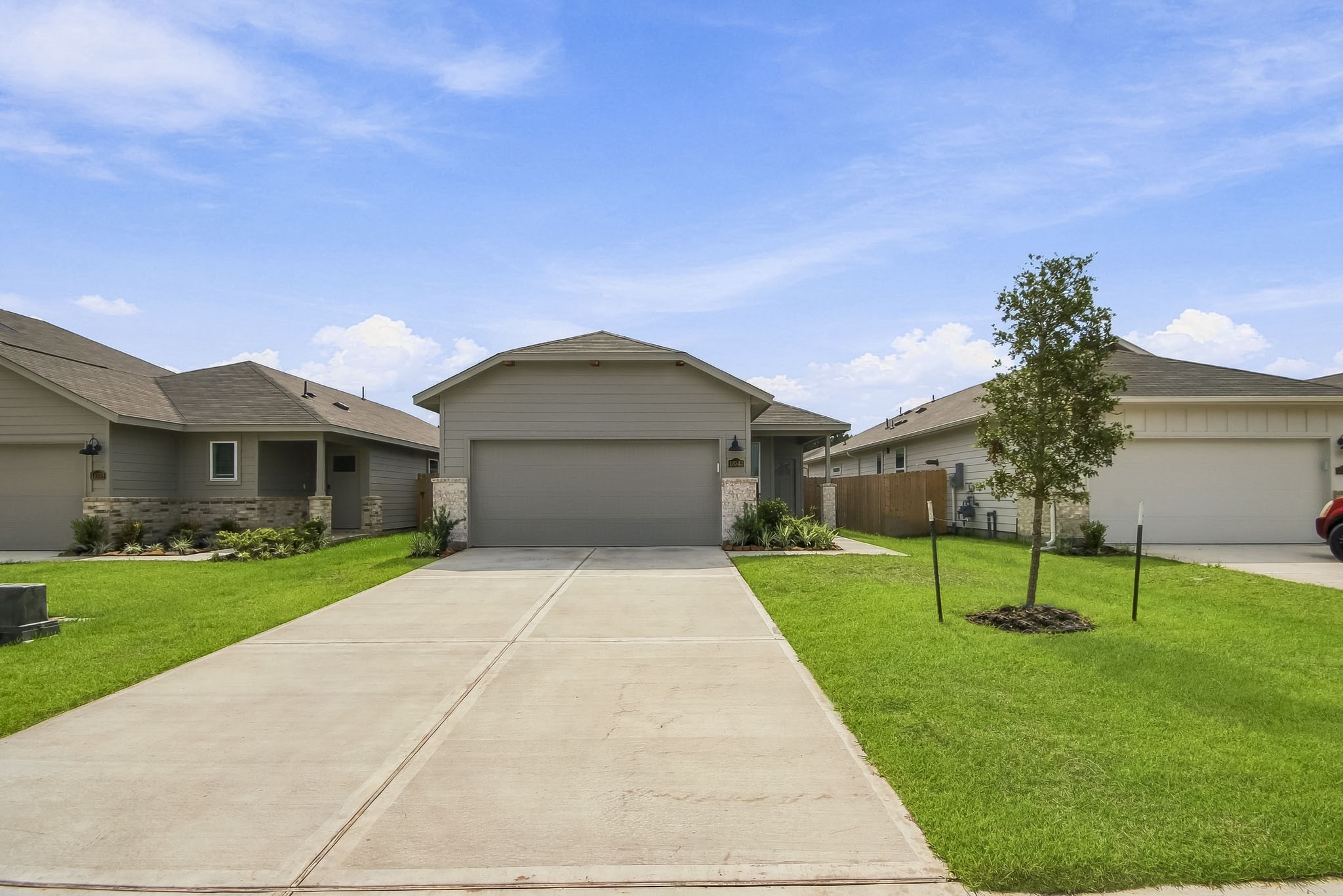 18543 Landing Meadows Lane Property Photo 2