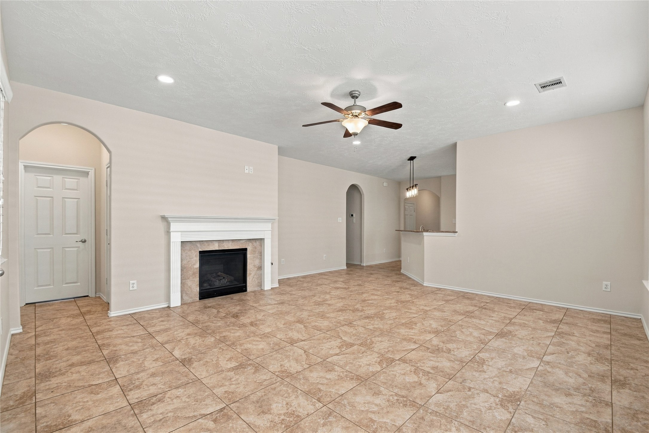 25018 Lakecrest Manor Drive Property Photo 14
