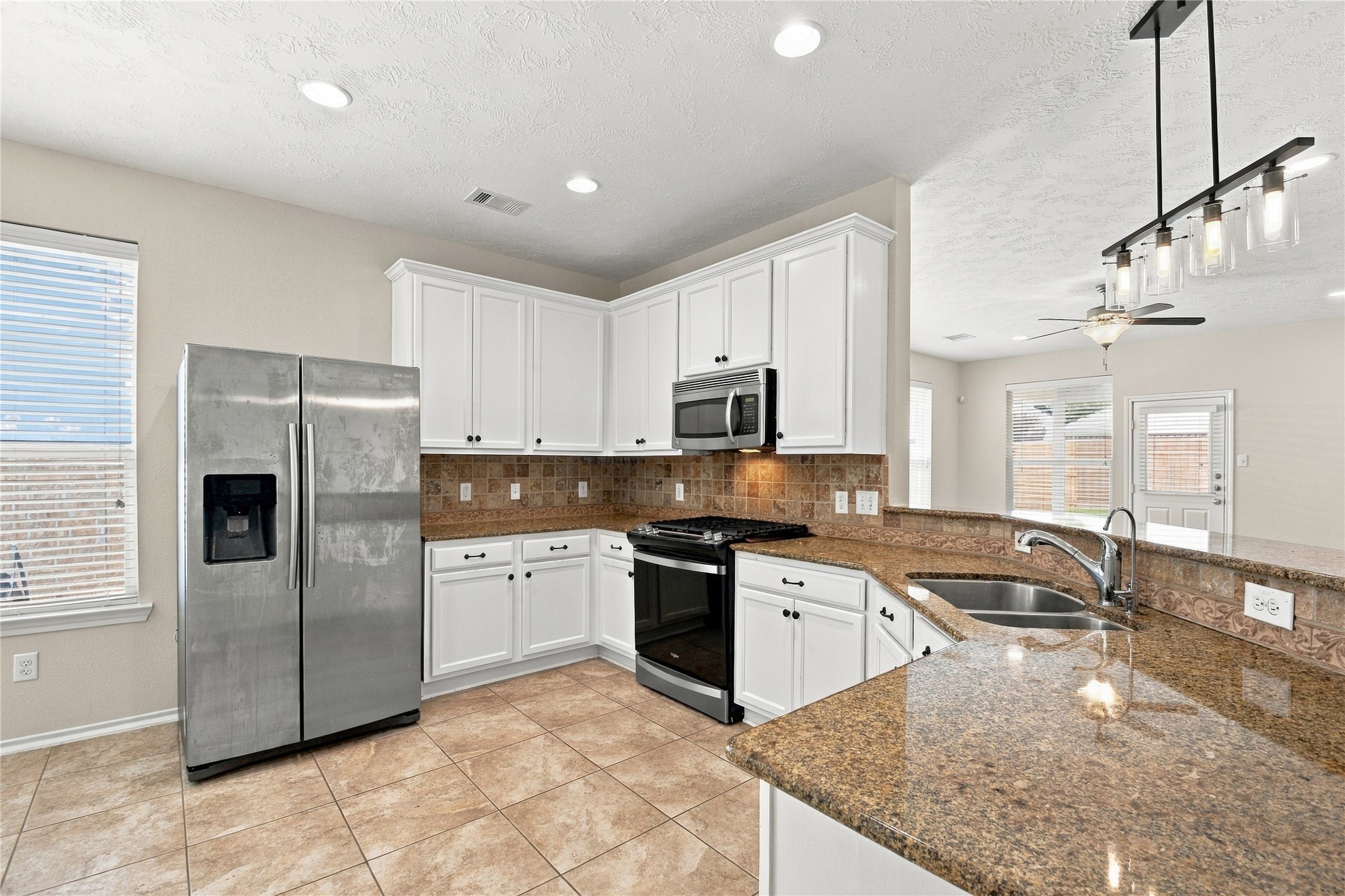 25018 Lakecrest Manor Drive Property Photo 20