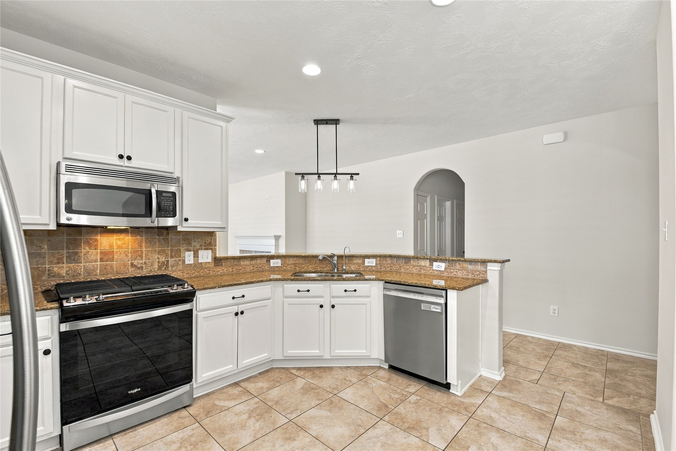 25018 Lakecrest Manor Drive Property Photo 21