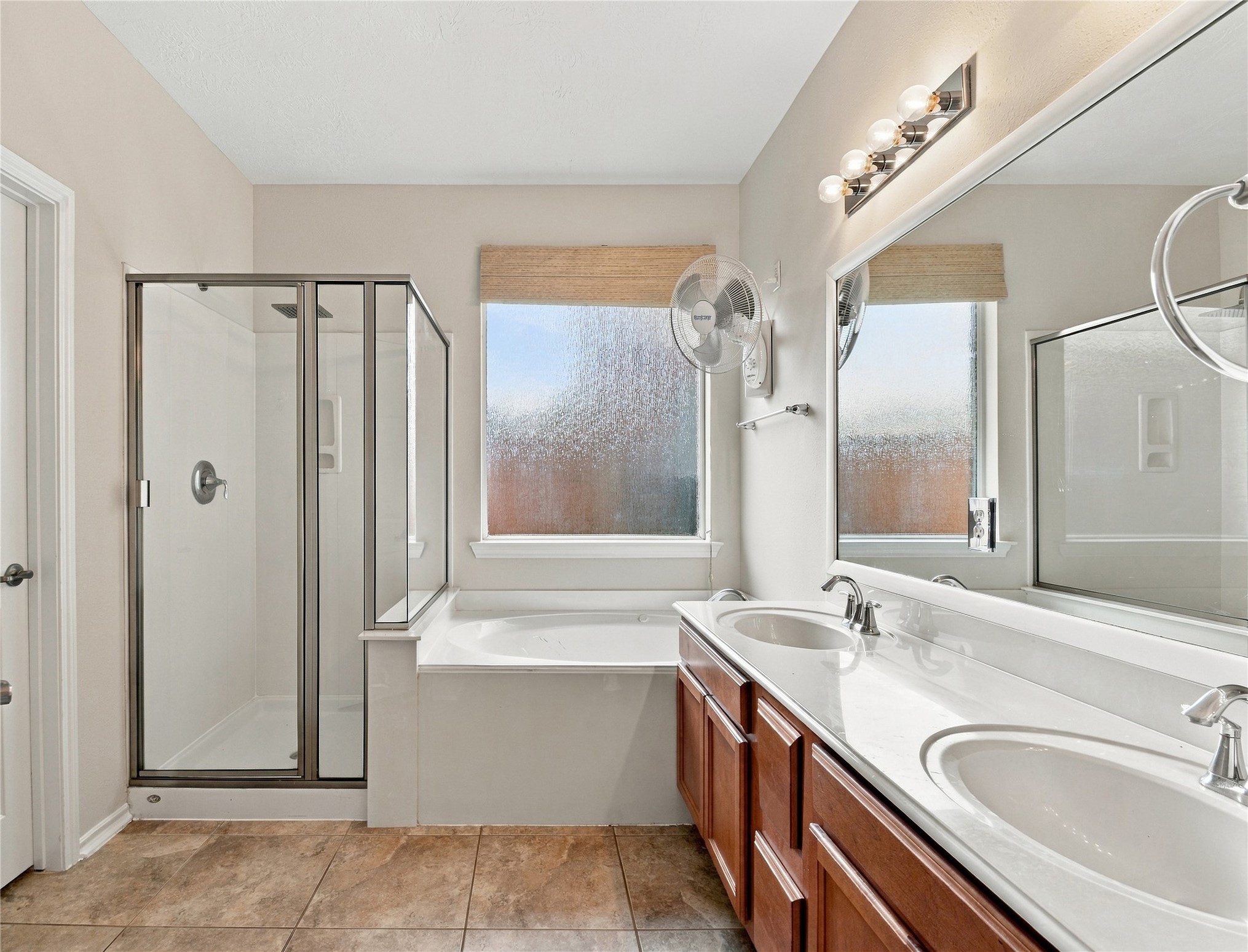 25018 Lakecrest Manor Drive Property Photo 31
