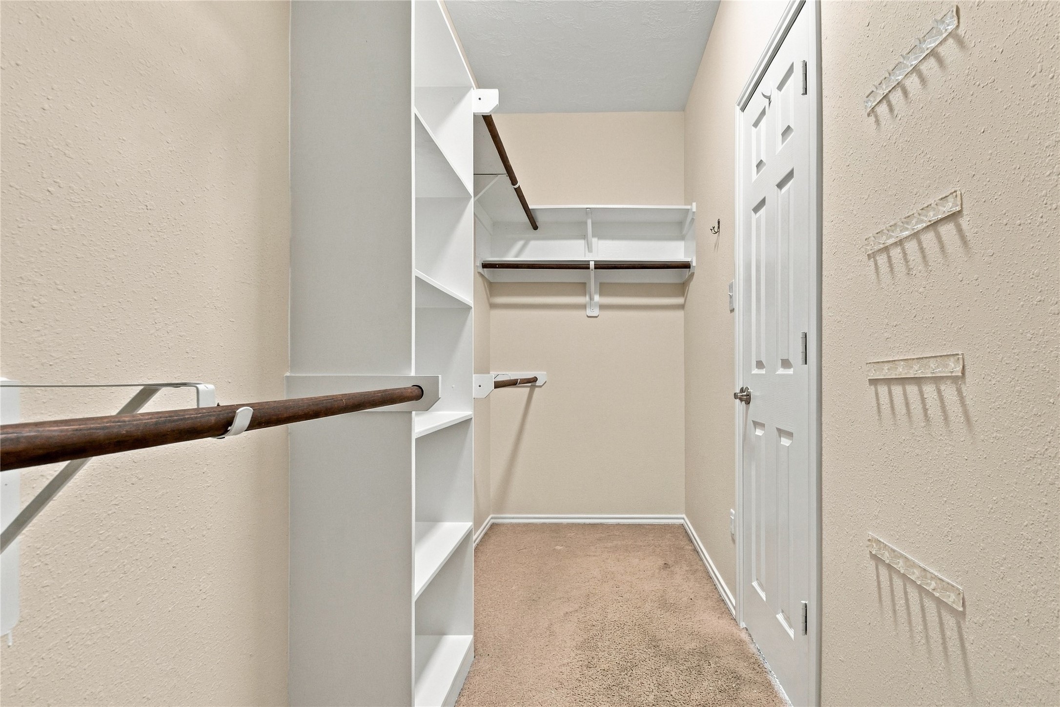 25018 Lakecrest Manor Drive Property Photo 33