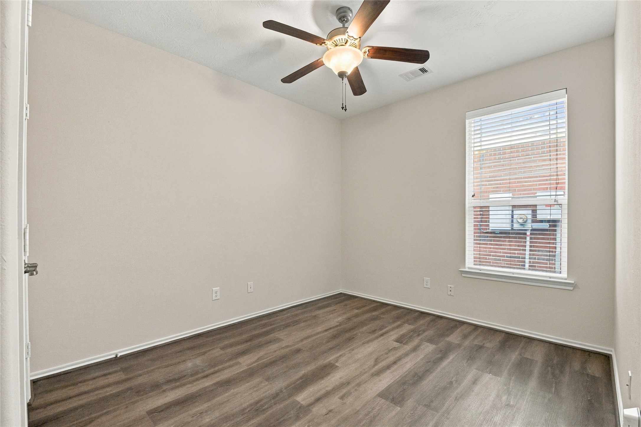 25018 Lakecrest Manor Drive Property Photo 41