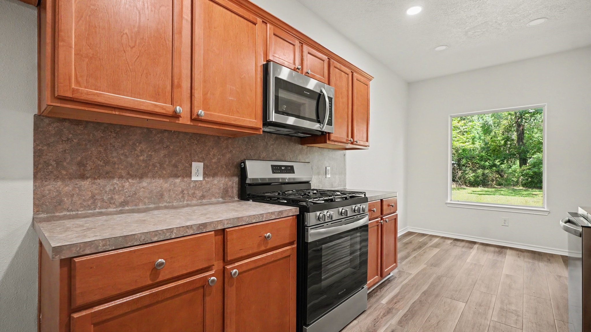602 Marblehead Street Property Photo 8