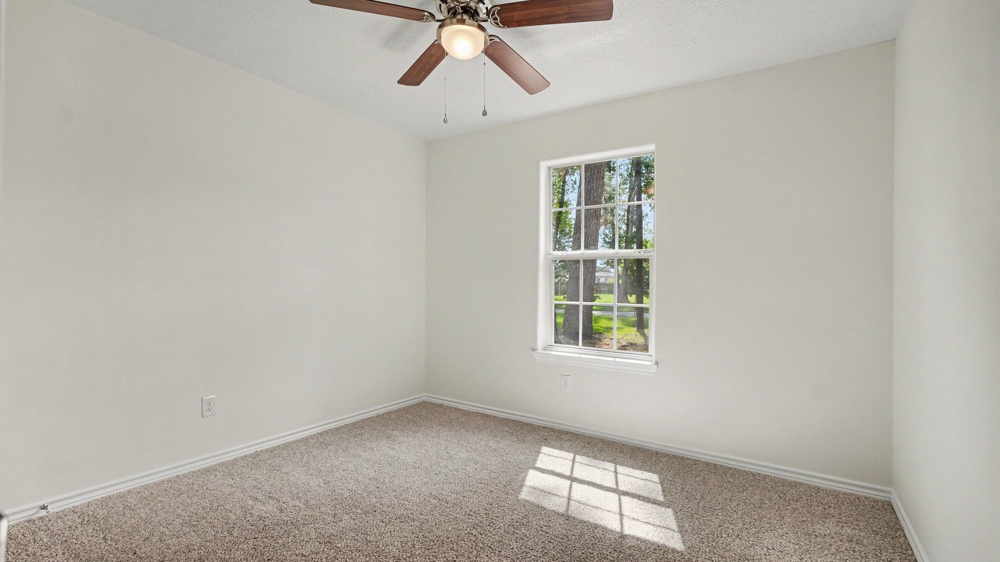 602 Marblehead Street Property Photo 10
