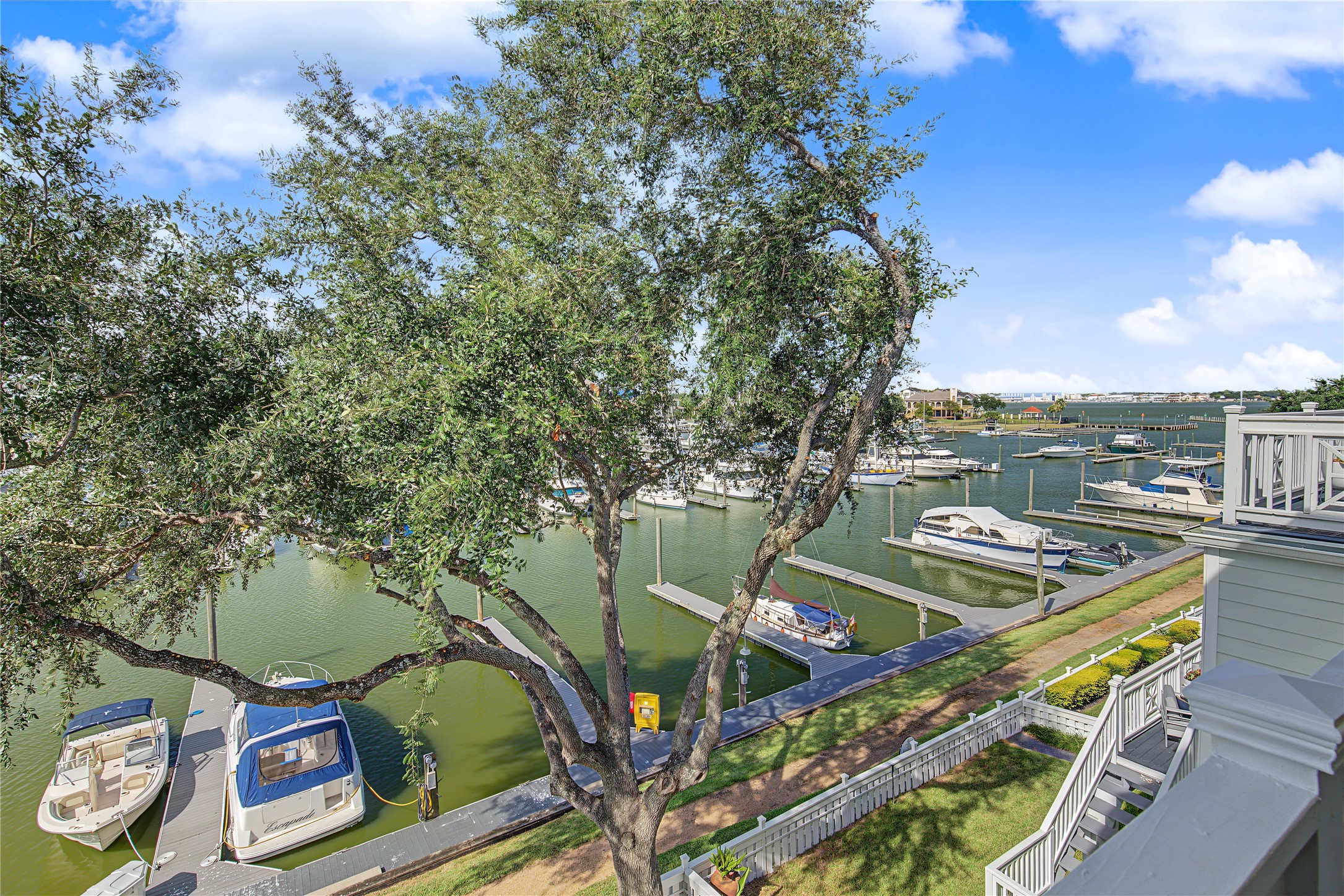 2172 Marina Way Property Photo 8