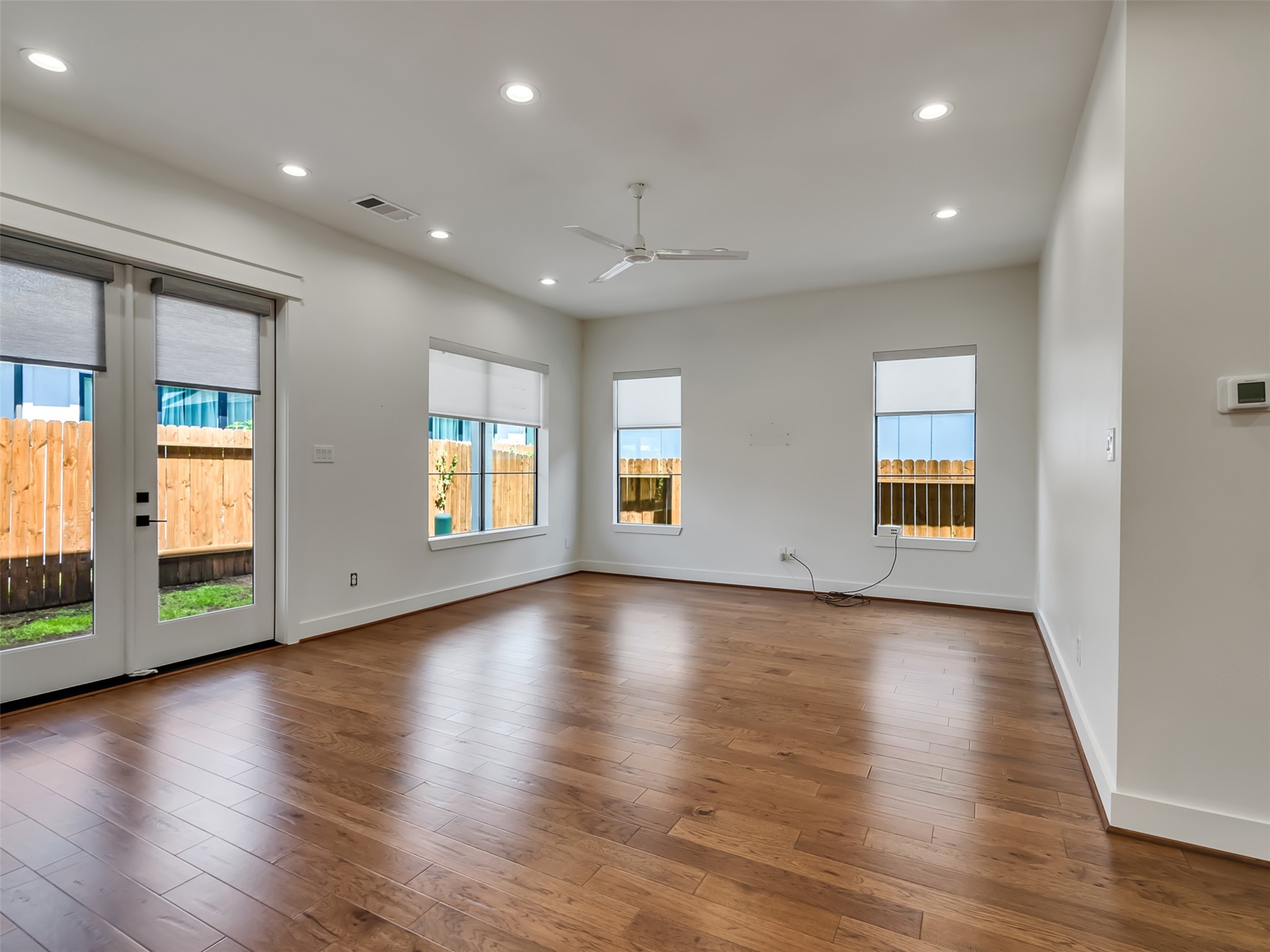 10330 Grove Row Avenue Property Photo 26